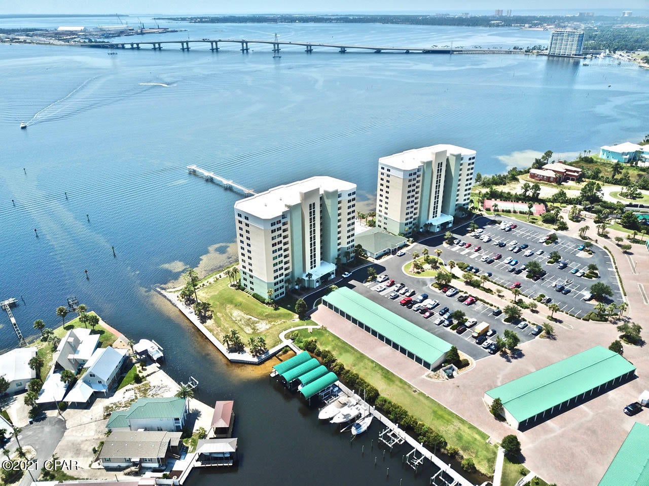 Hibiscus By The Bay - Residential