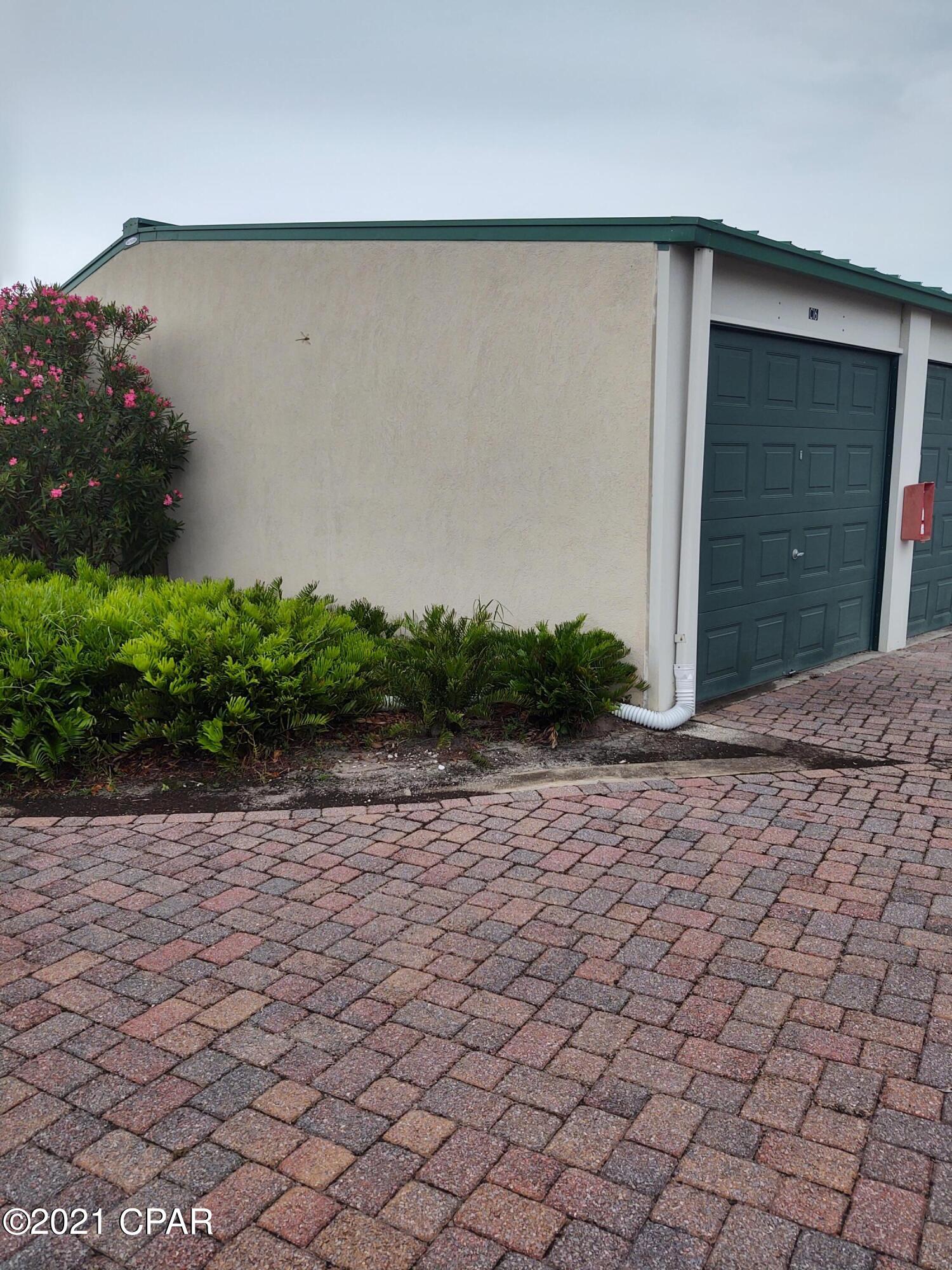 Hibiscus By The Bay - Residential