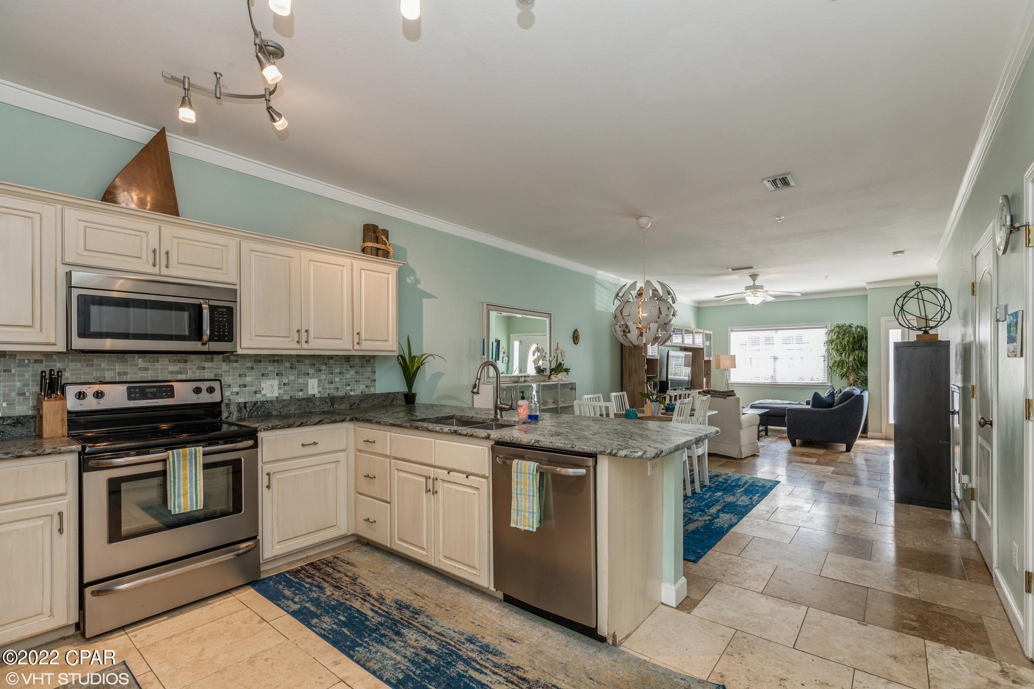 Annabella's Townhomes - Residential