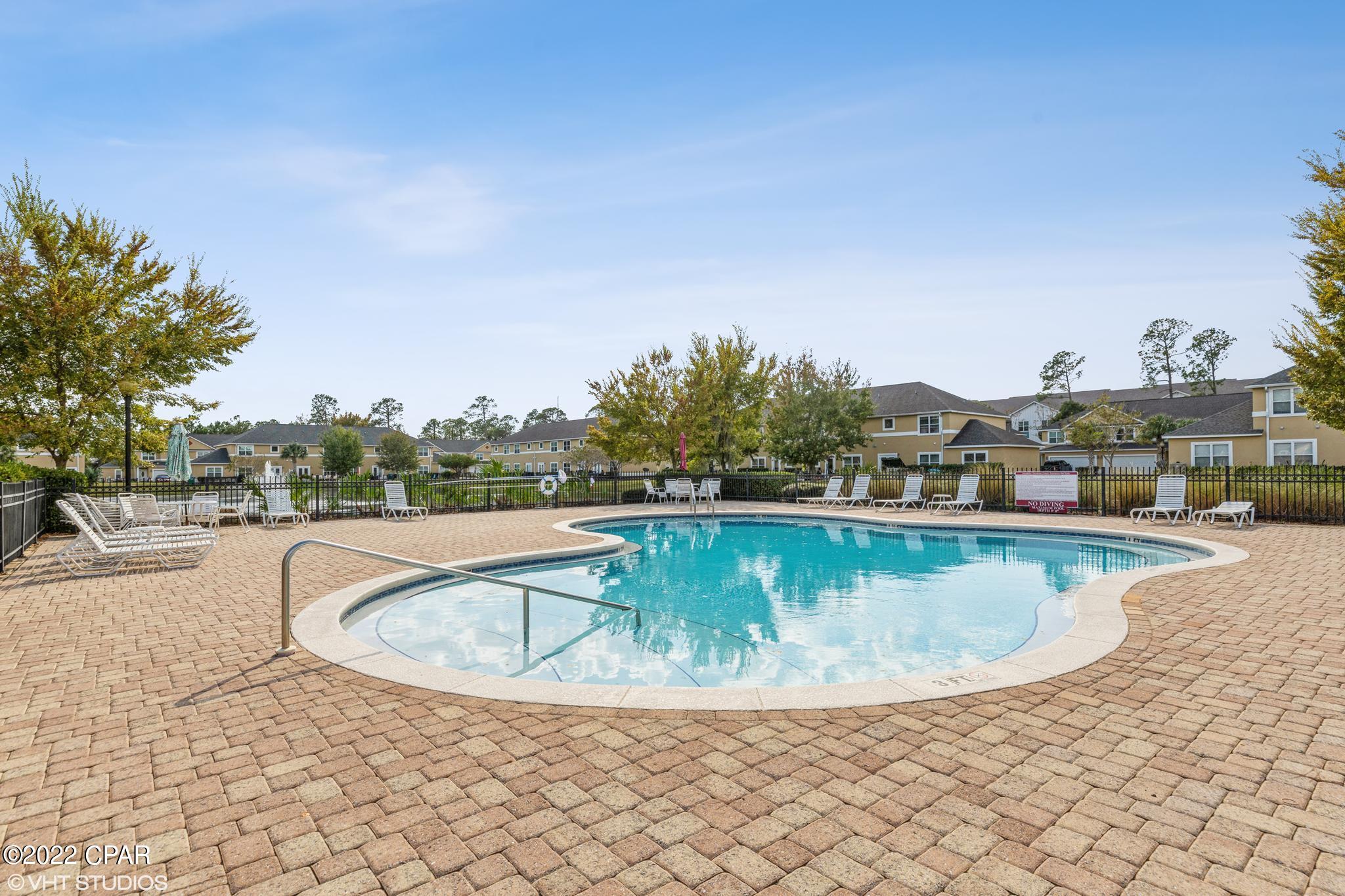 Annabella's Townhomes - Residential