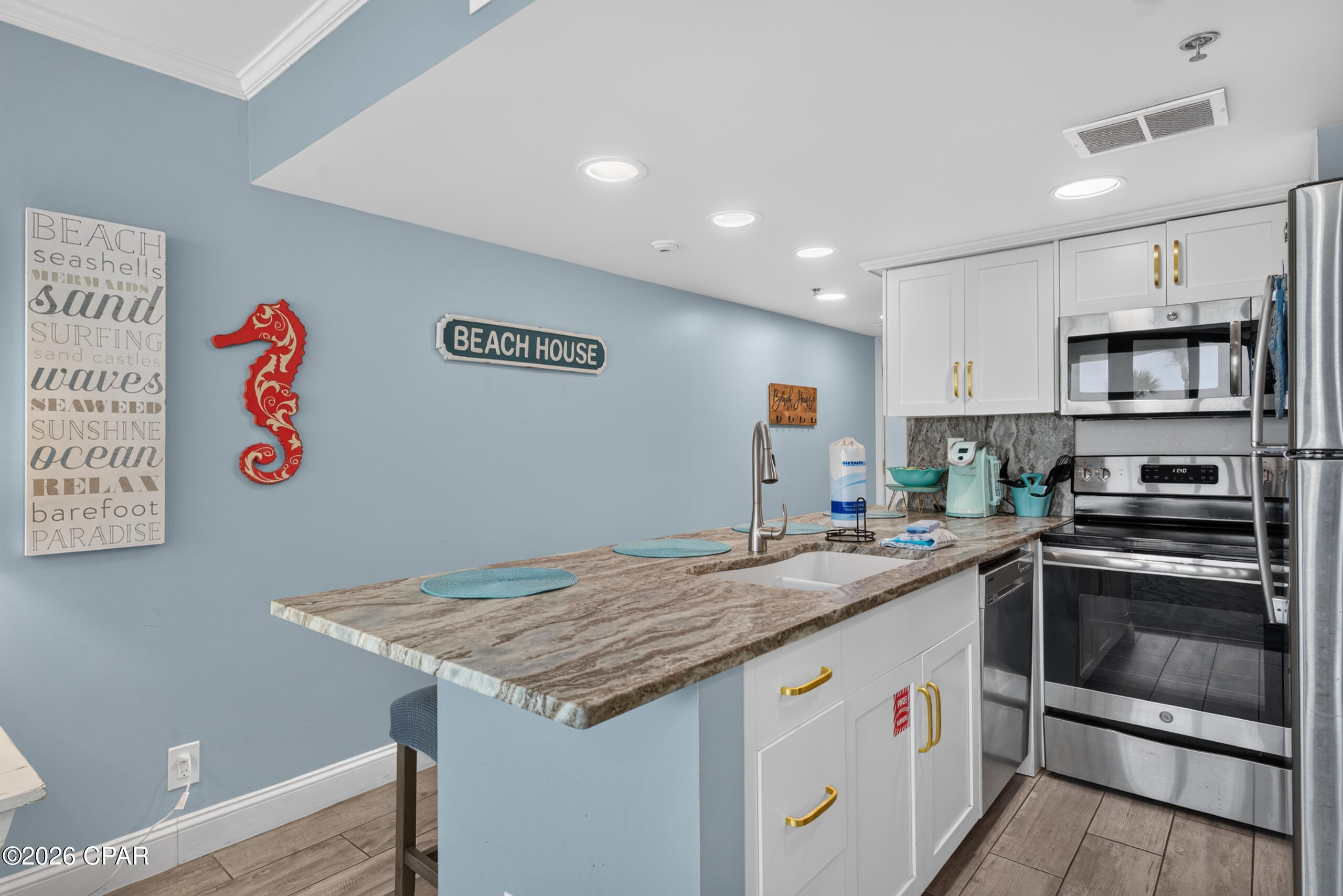 Sunbird Condo - Residential