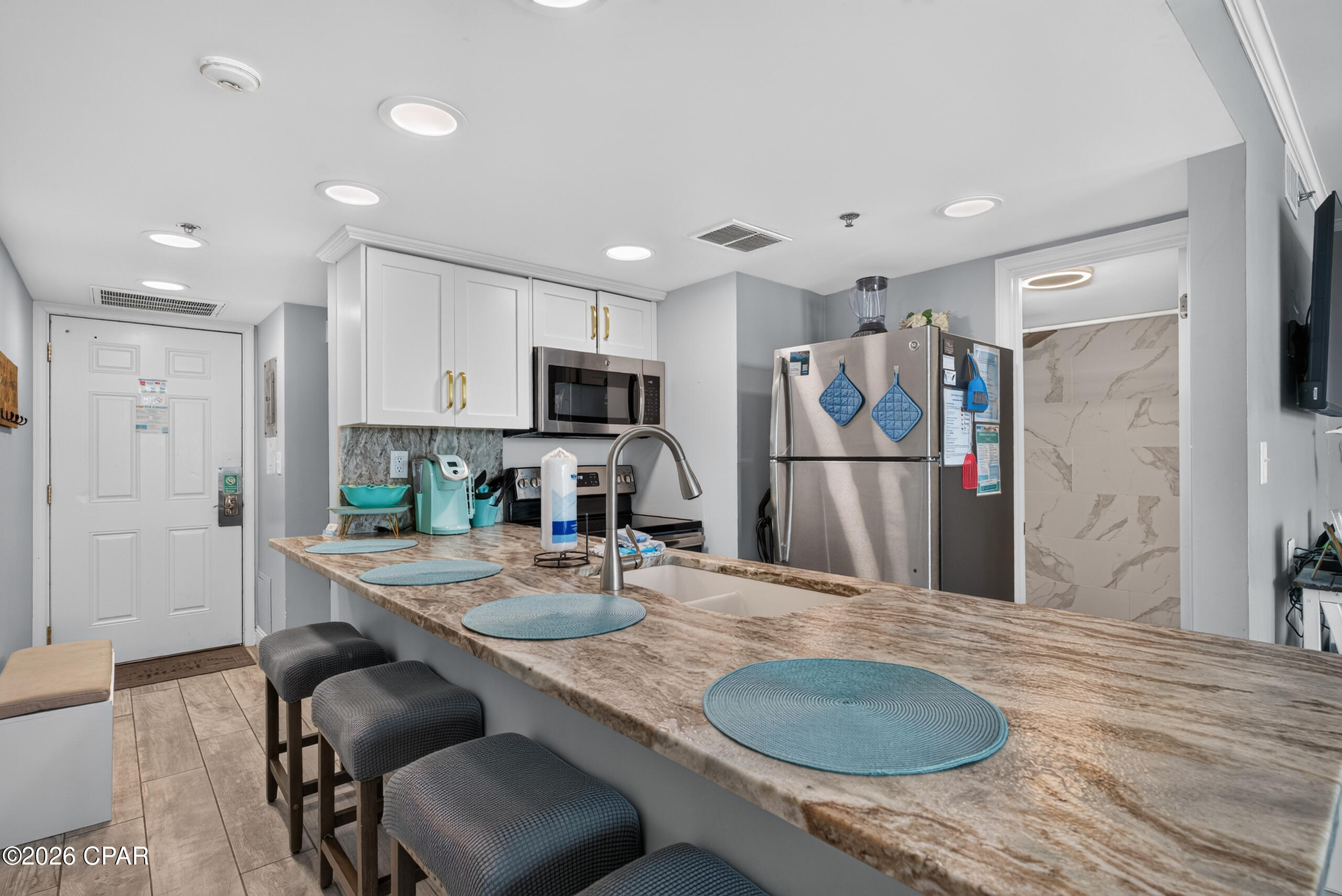 Sunbird Condo - Residential