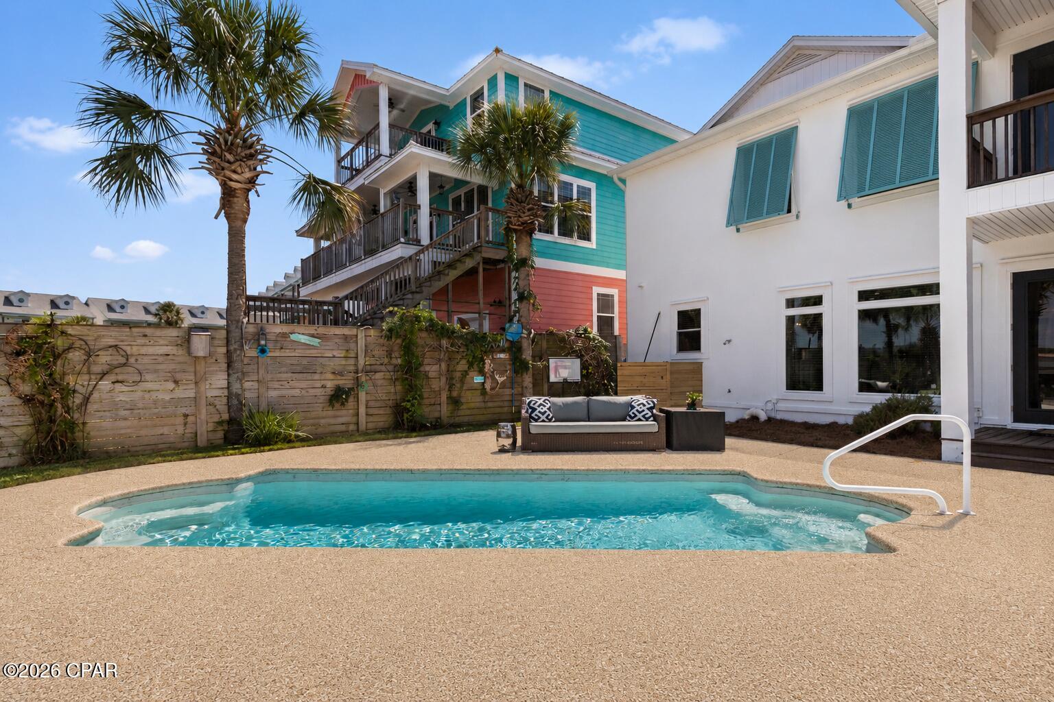 Hampton Harbor - Residential