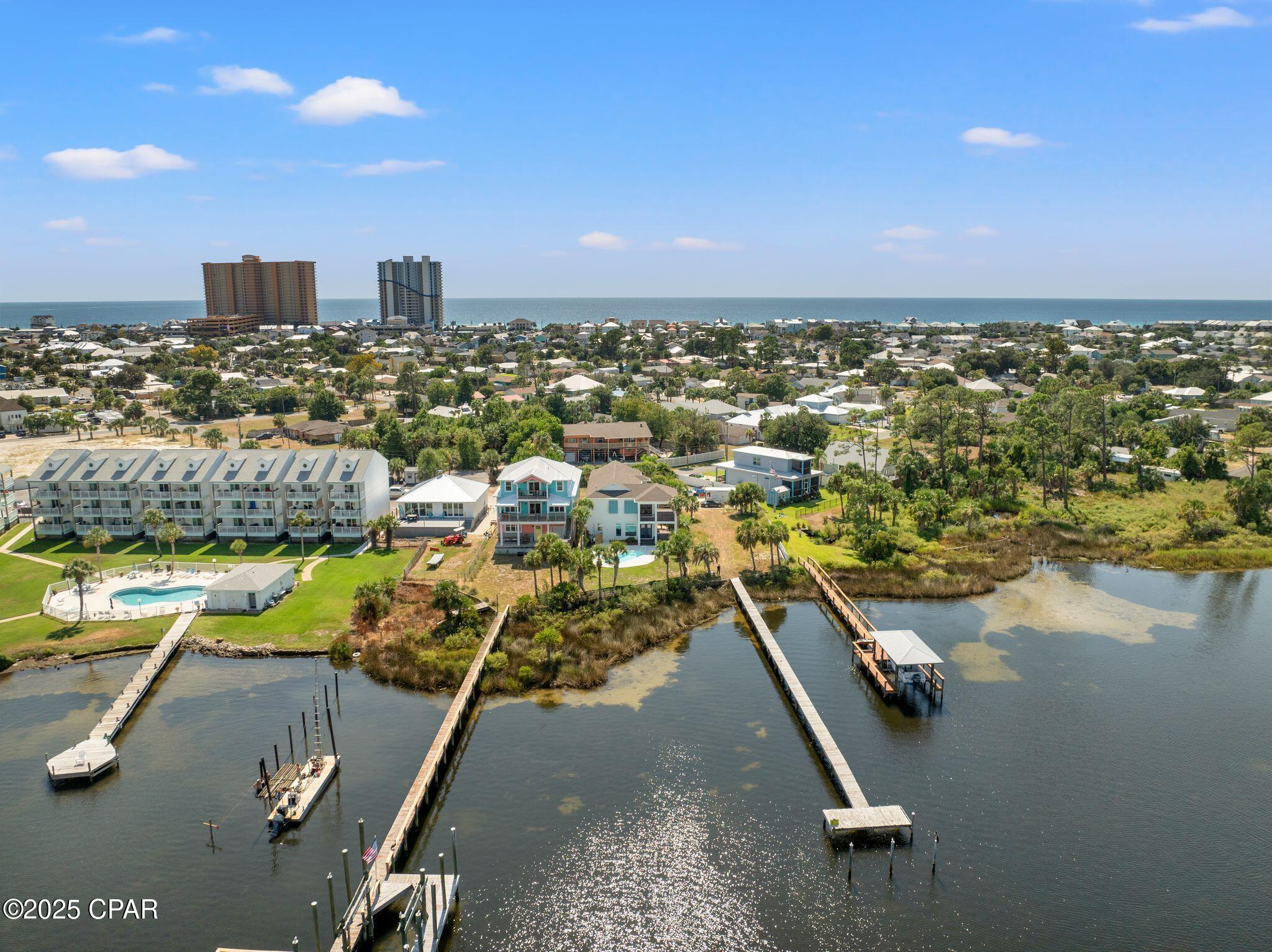 Hampton Harbor - Residential