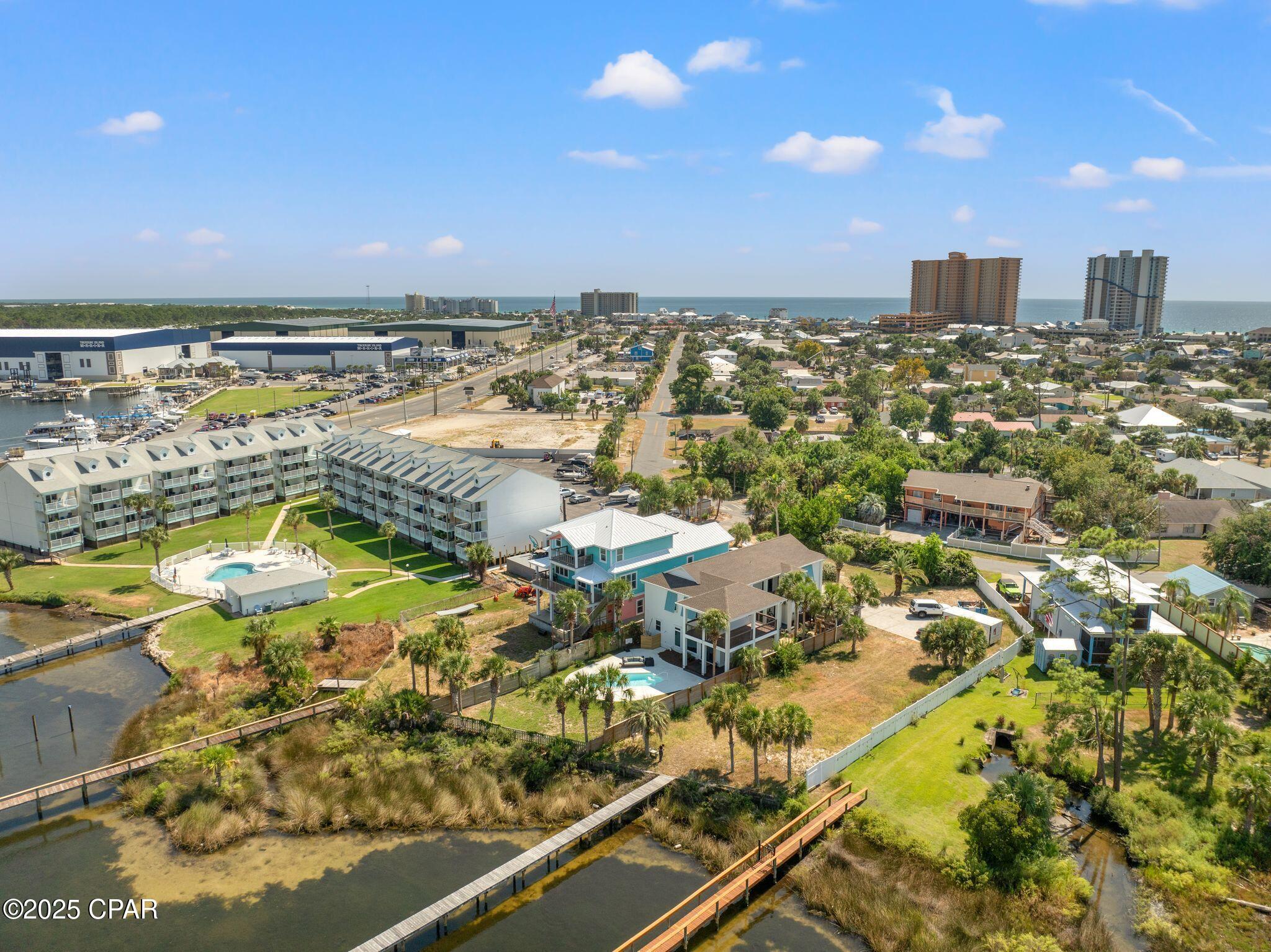 Hampton Harbor - Residential
