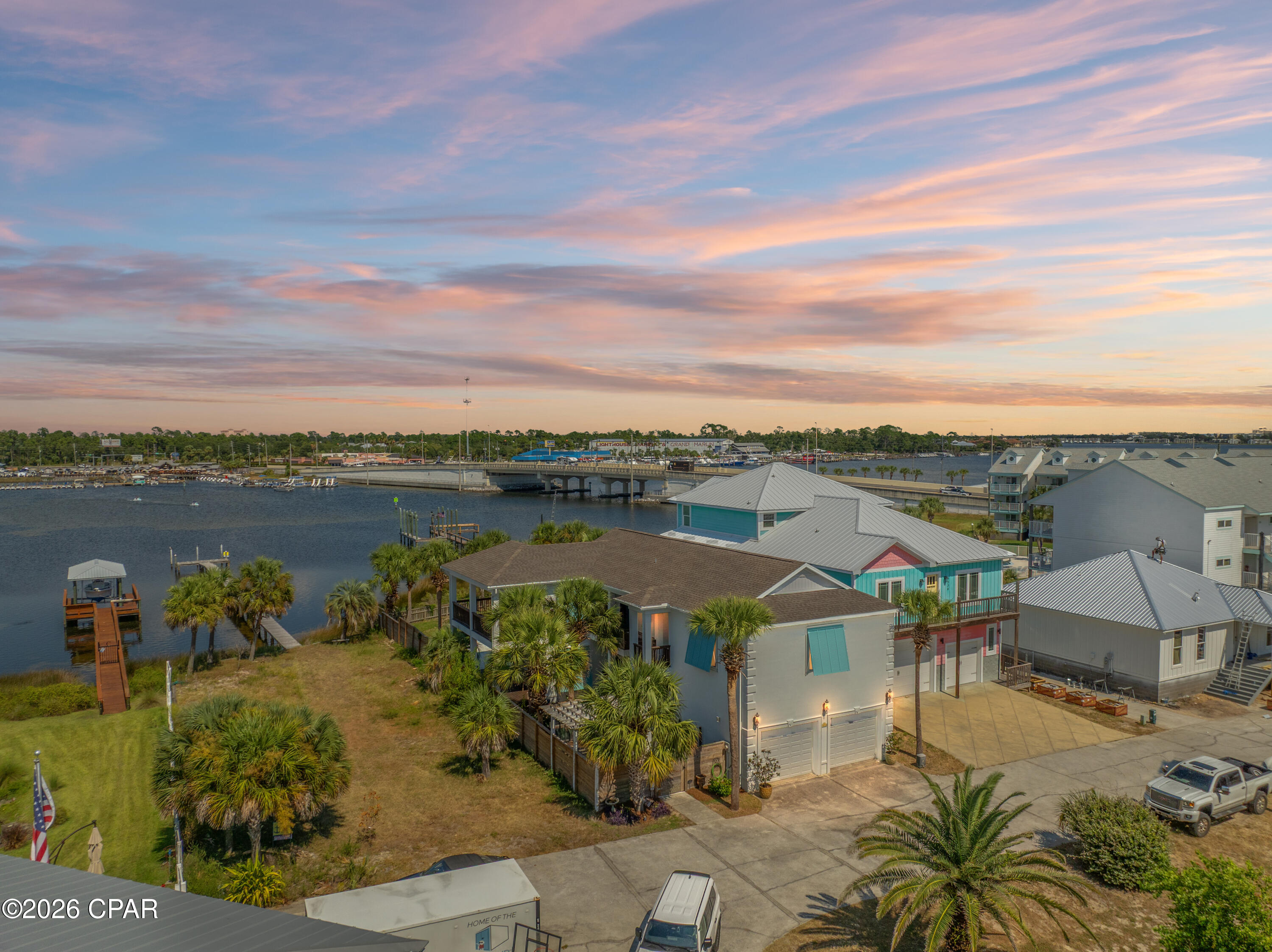 Hampton Harbor - Residential
