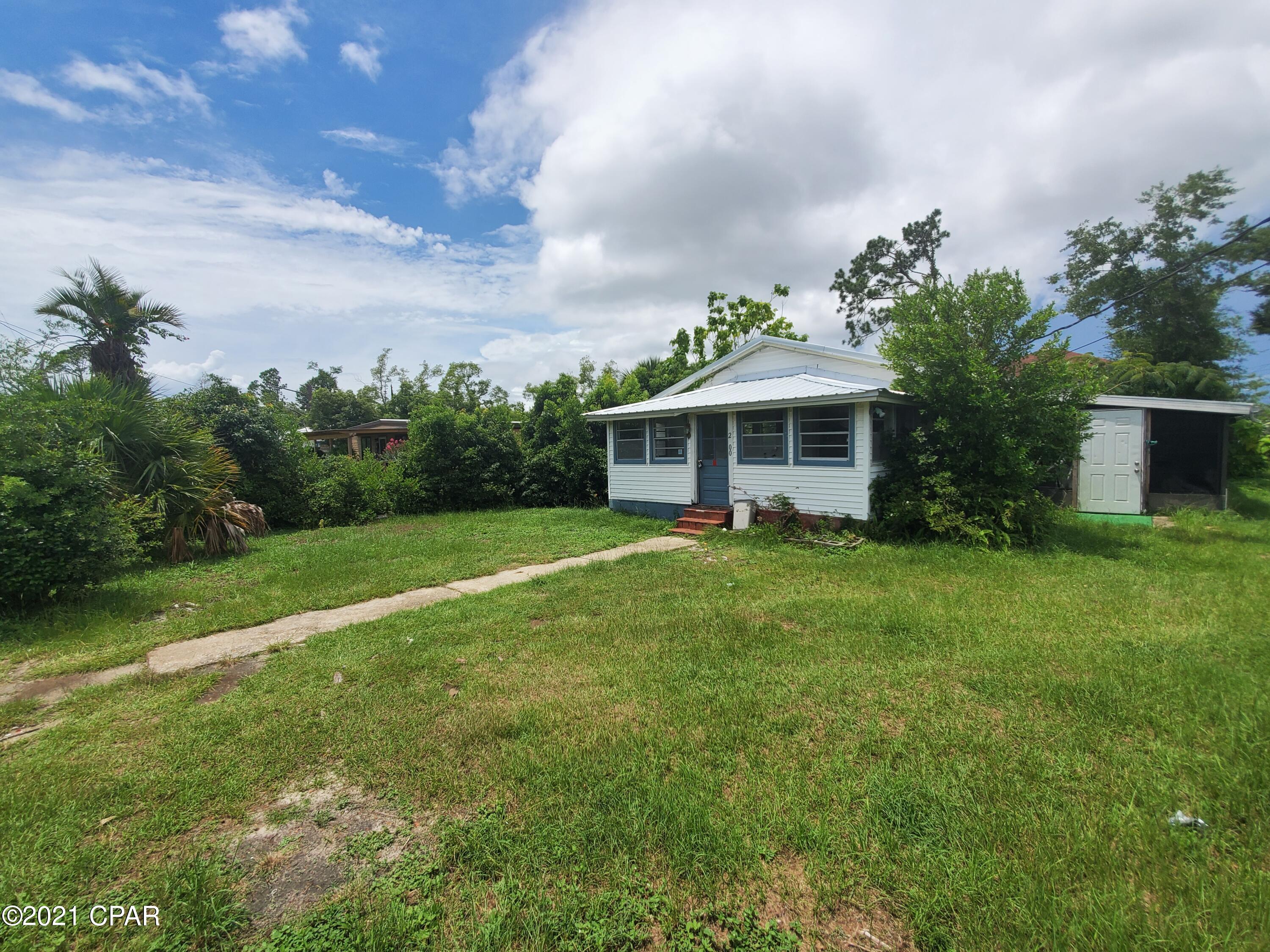 UNDER CONTRACT. TAKING BACK-UP OFFERS. Great Location! This 3 bedroom 1 bath home is in the heart of St. Andrews and is on a spacious corner lot. New metal roof in 2019. Has been a long term rental but tenants just moved out and owner has decided to sell. Home does need repairs and updating but has tons of potential. The central location has great proximity to everything and just minutes from the beach.