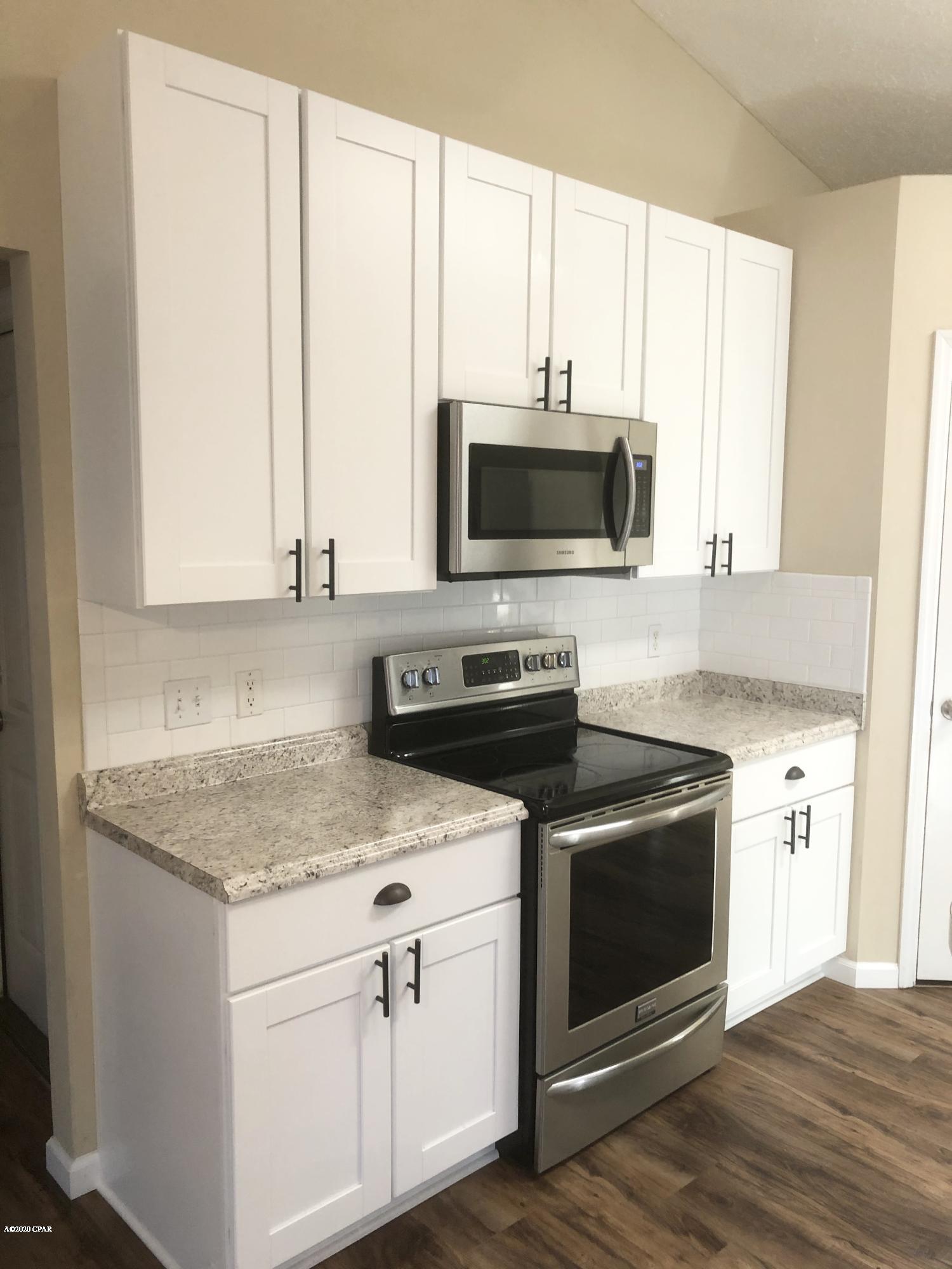 [No Recorded Subdiv] - Residential Lease