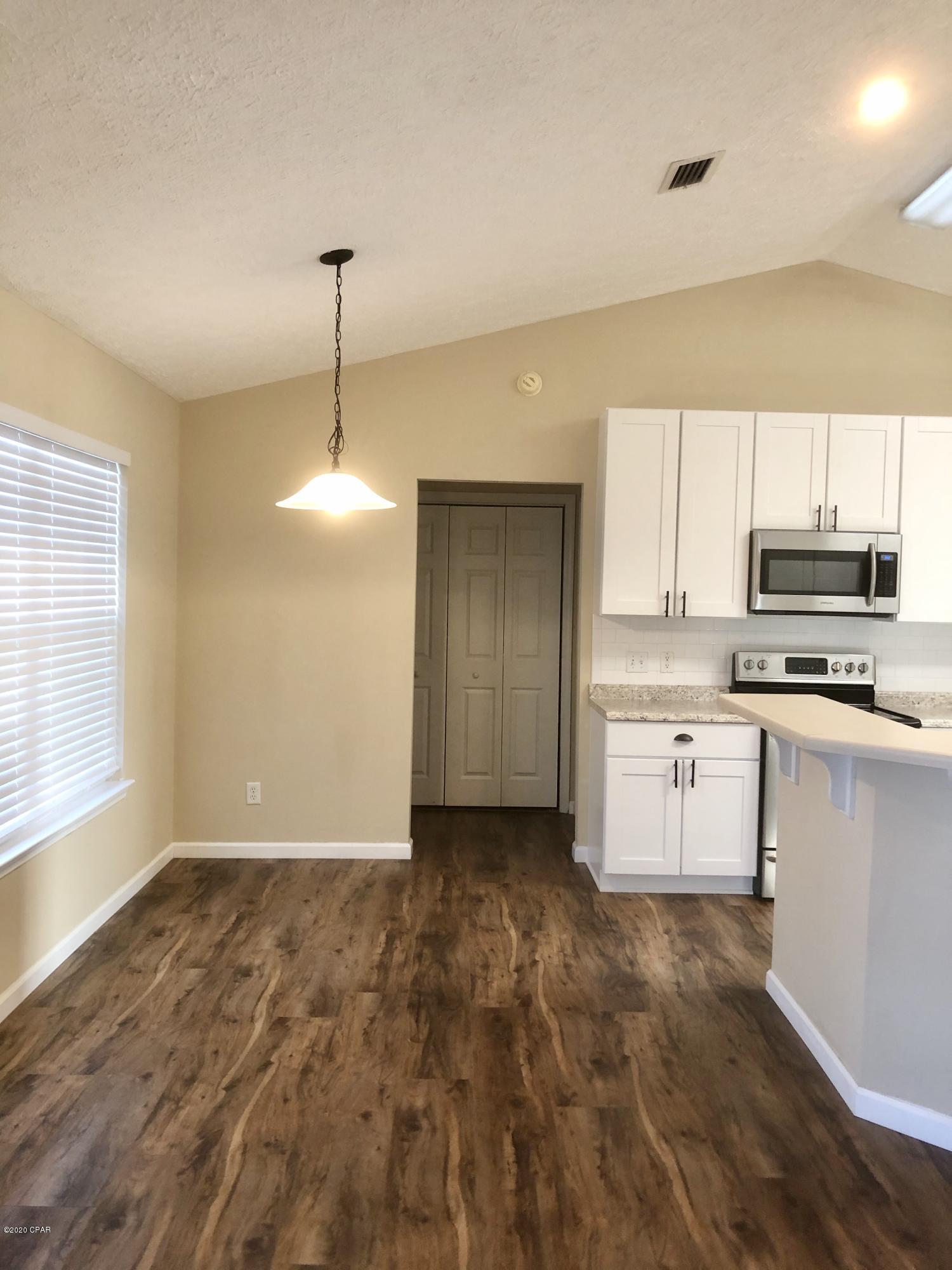 [No Recorded Subdiv] - Residential Lease