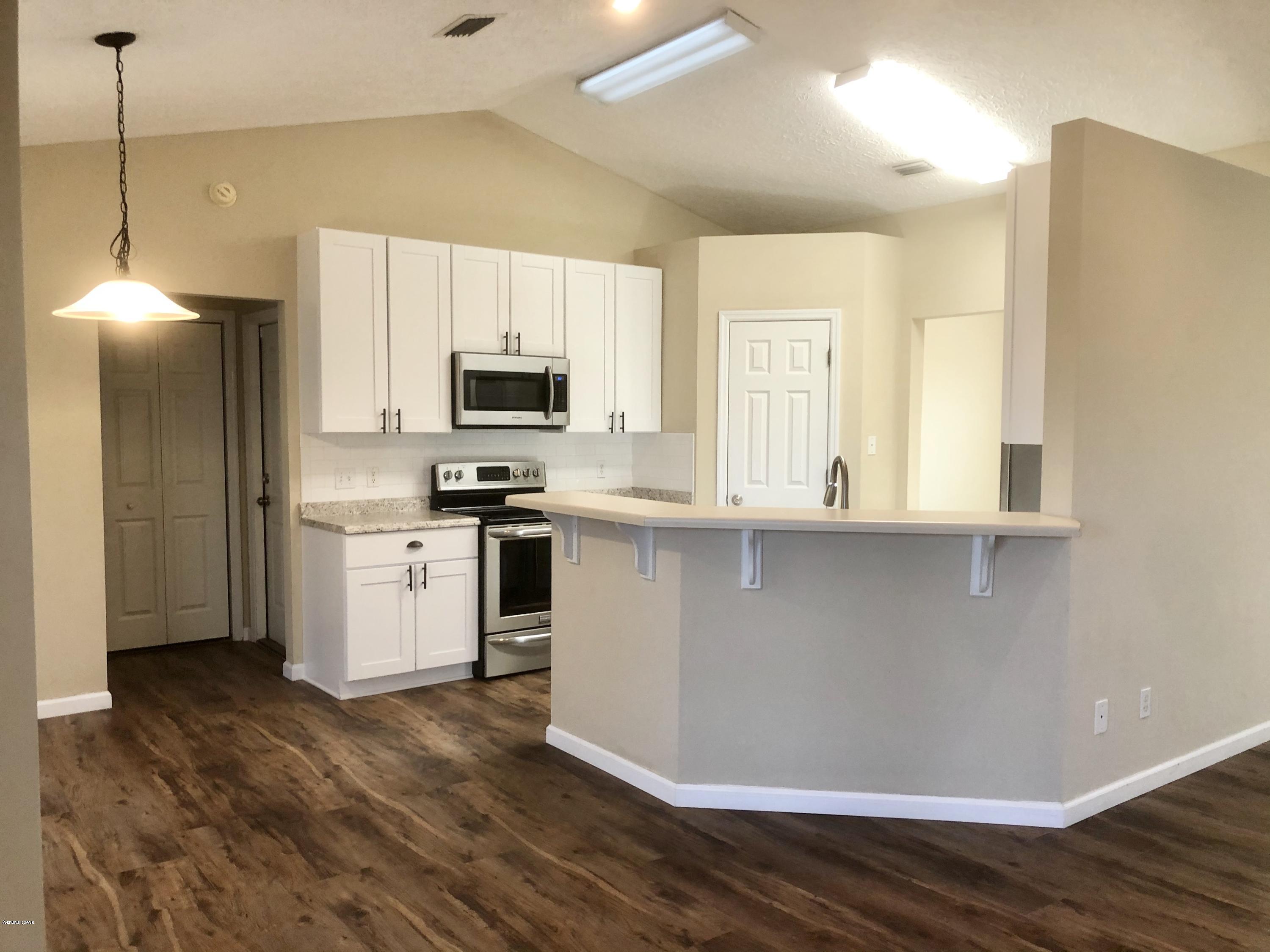 [No Recorded Subdiv] - Residential Lease