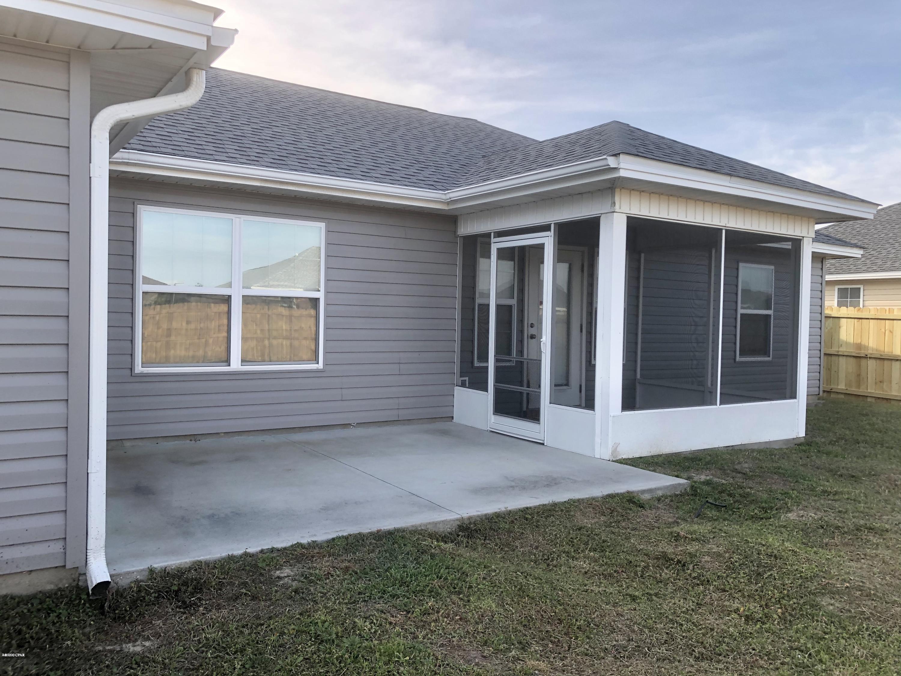 [No Recorded Subdiv] - Residential Lease