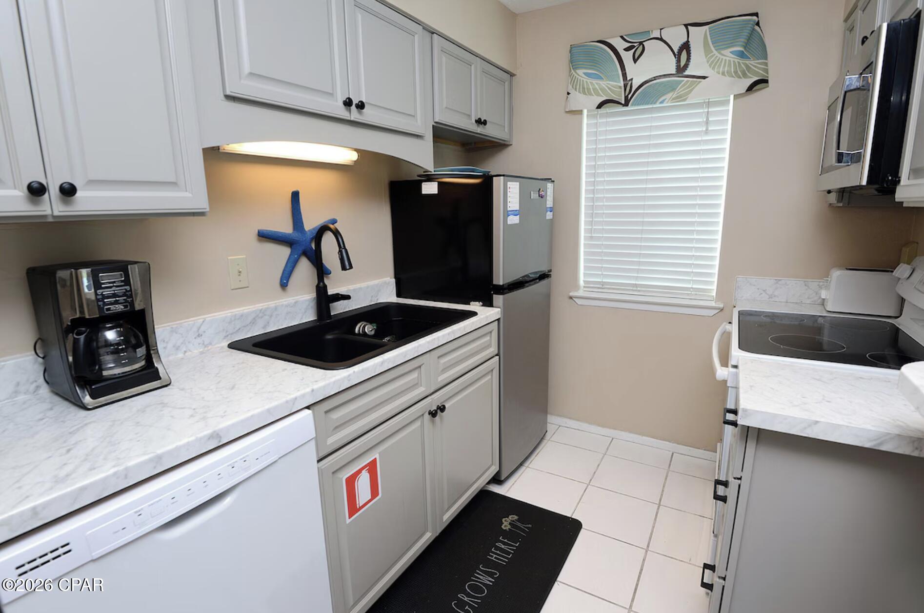 Nautical Watch II - Residential