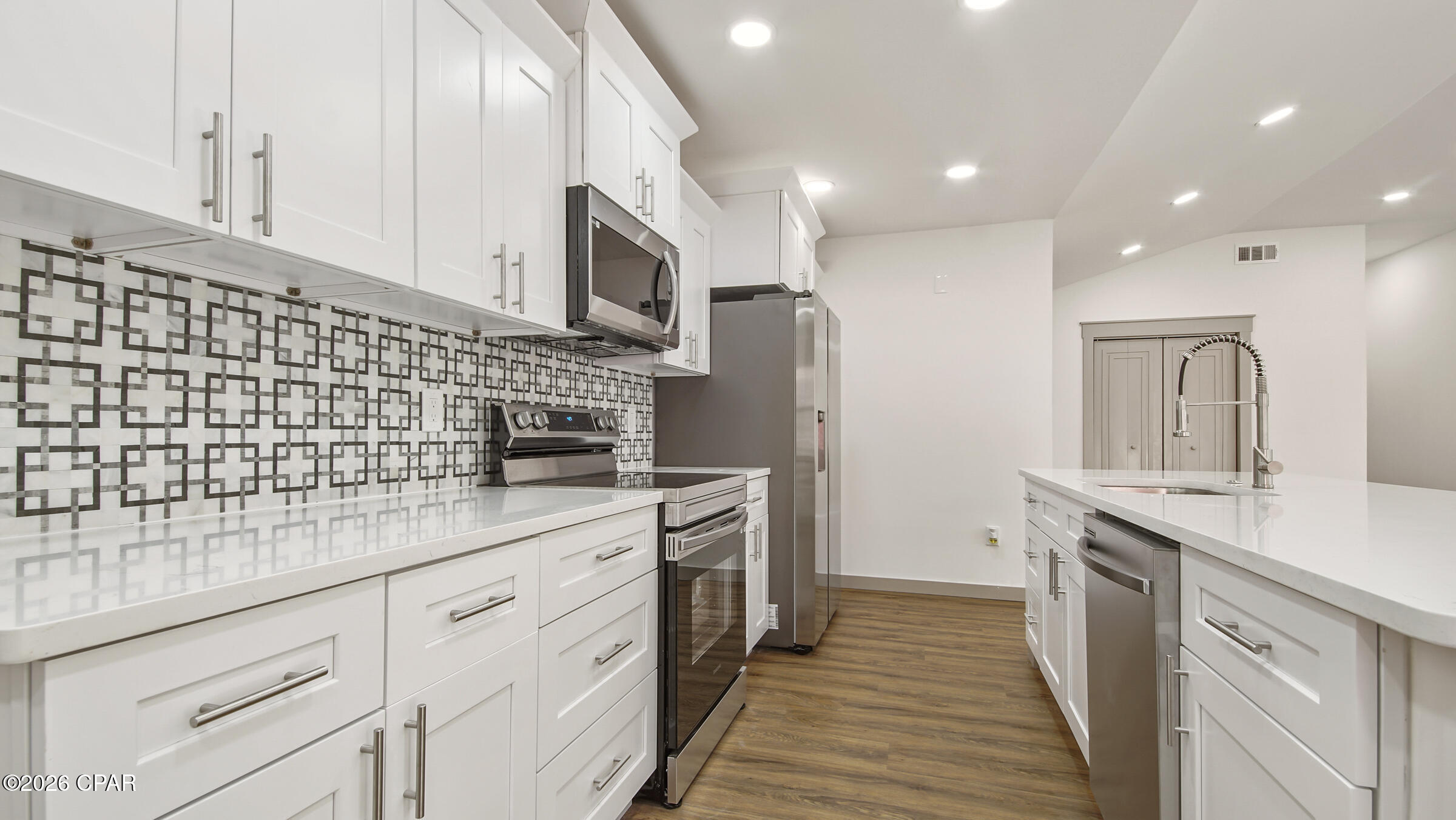 Cove Terrace - Residential Lease