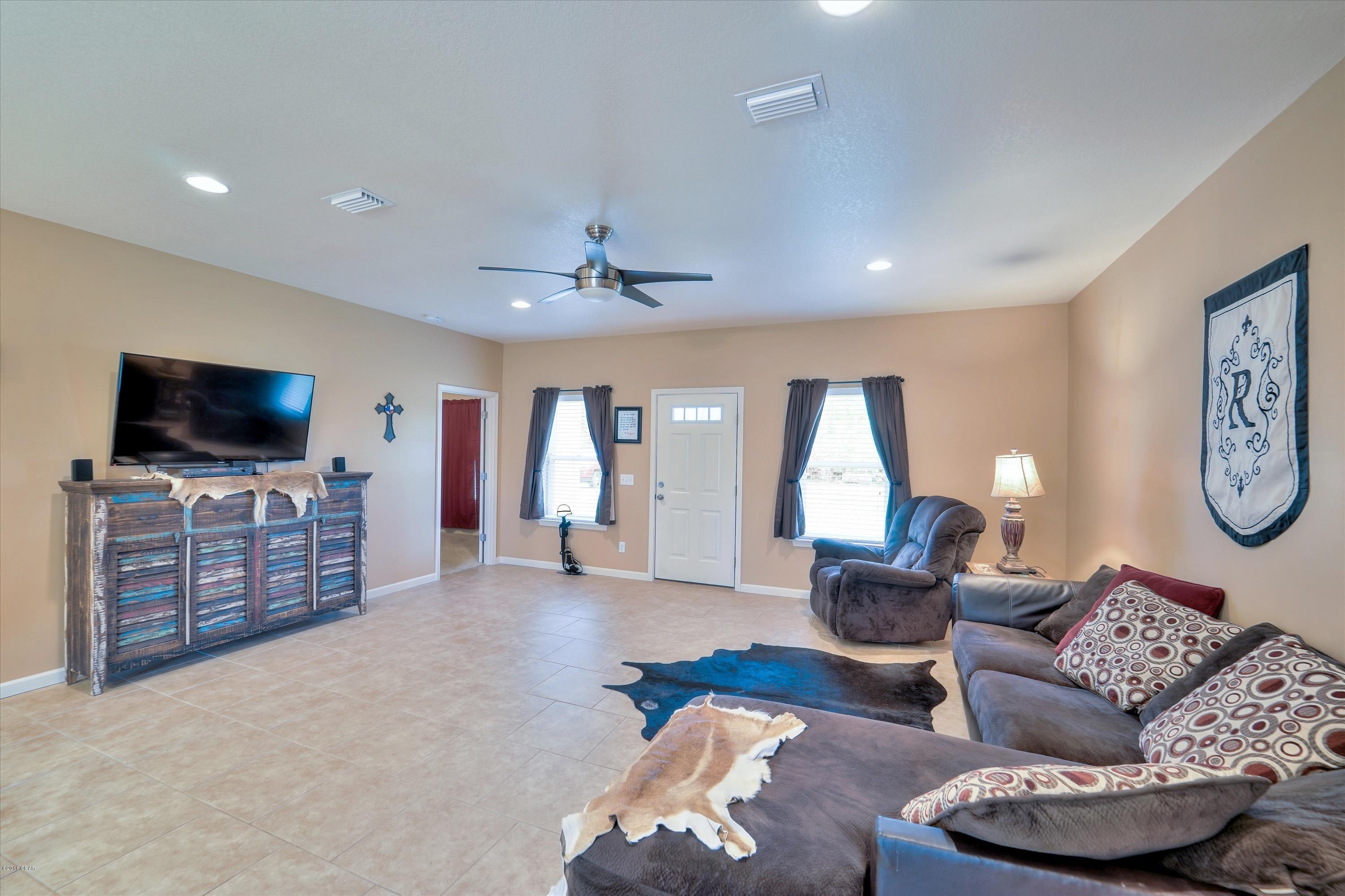 Pines 2nd Add - Residential