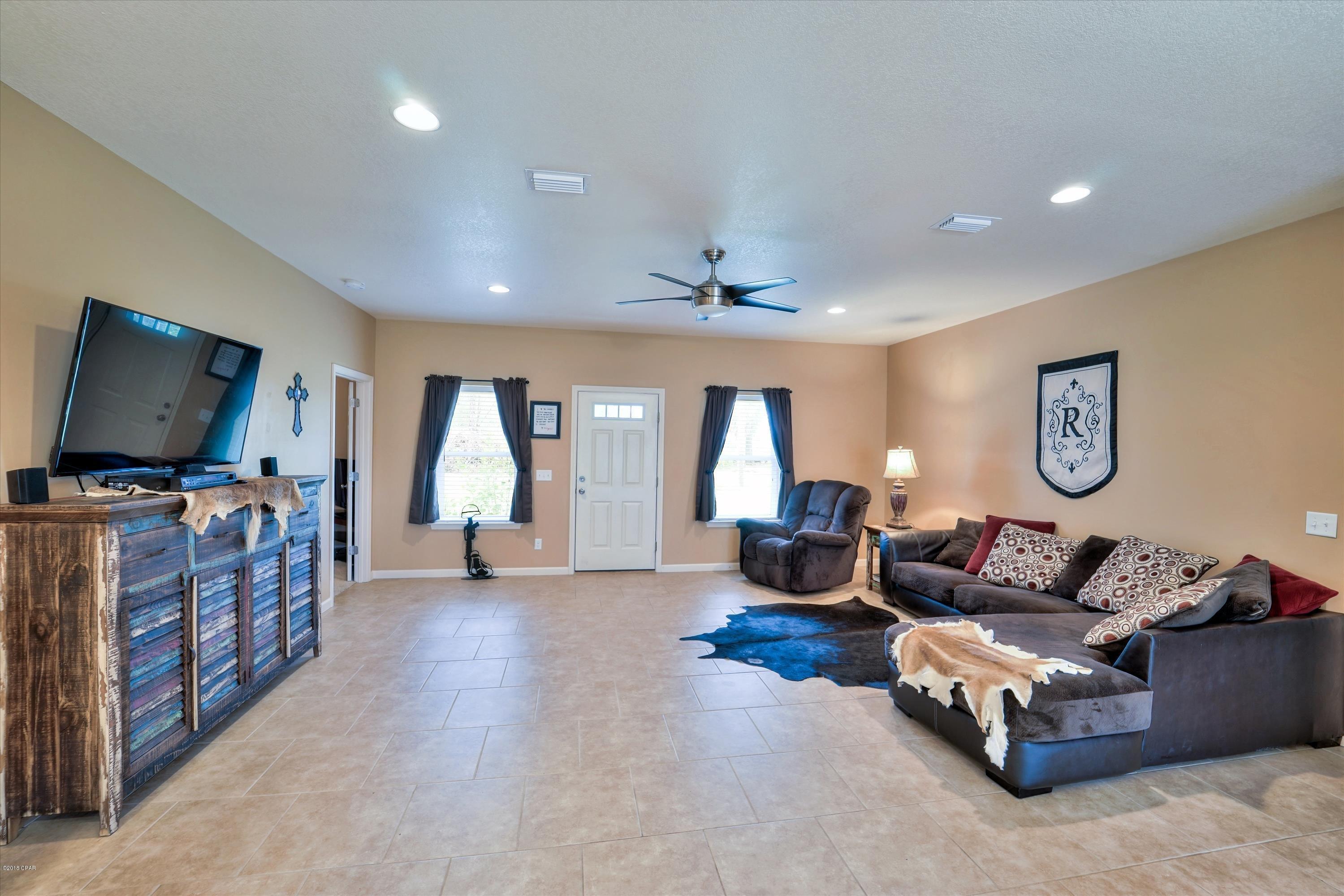 Pines 2nd Add - Residential