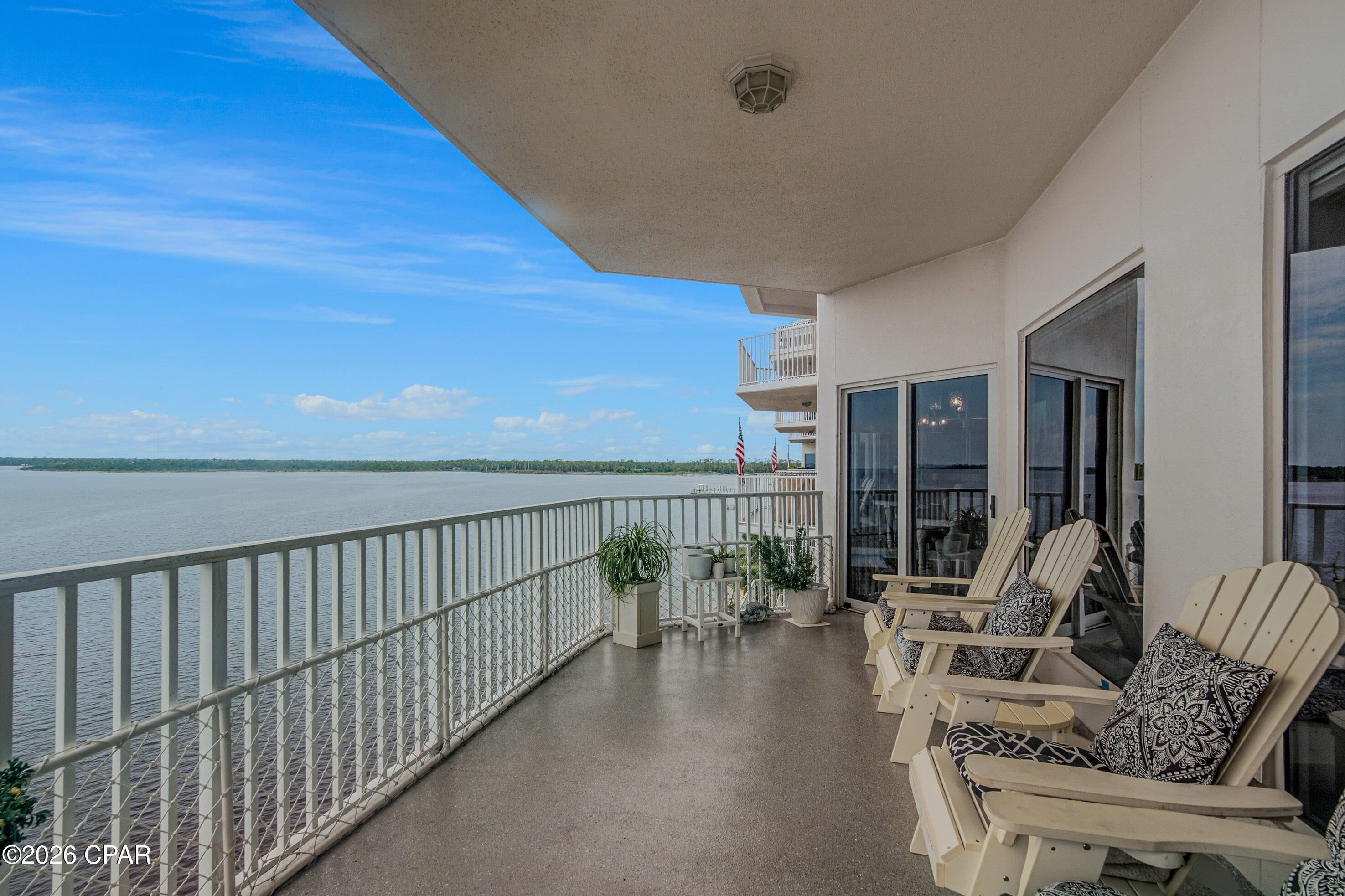 Marina Bay Condo - Residential