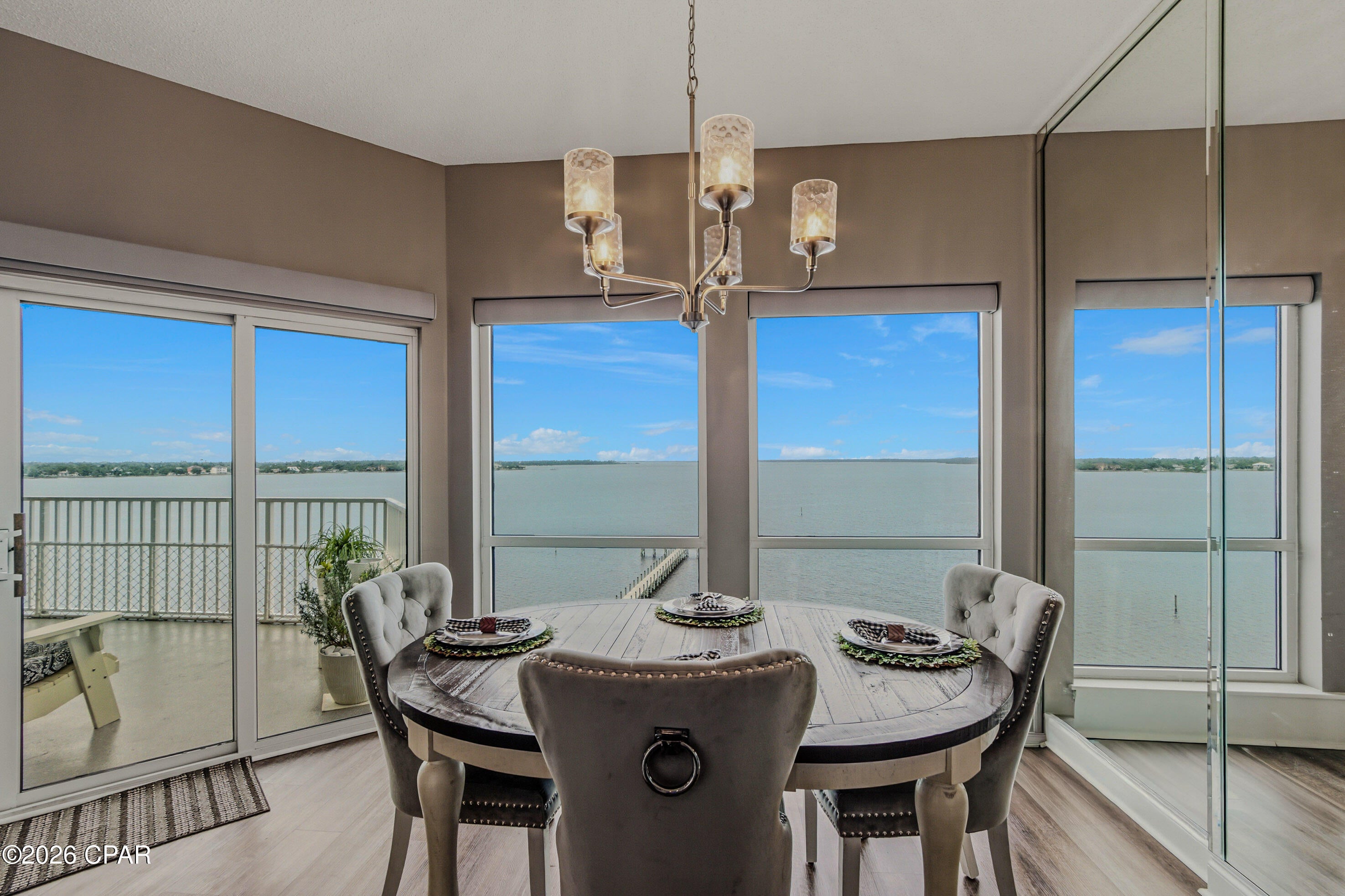 Marina Bay Condo - Residential