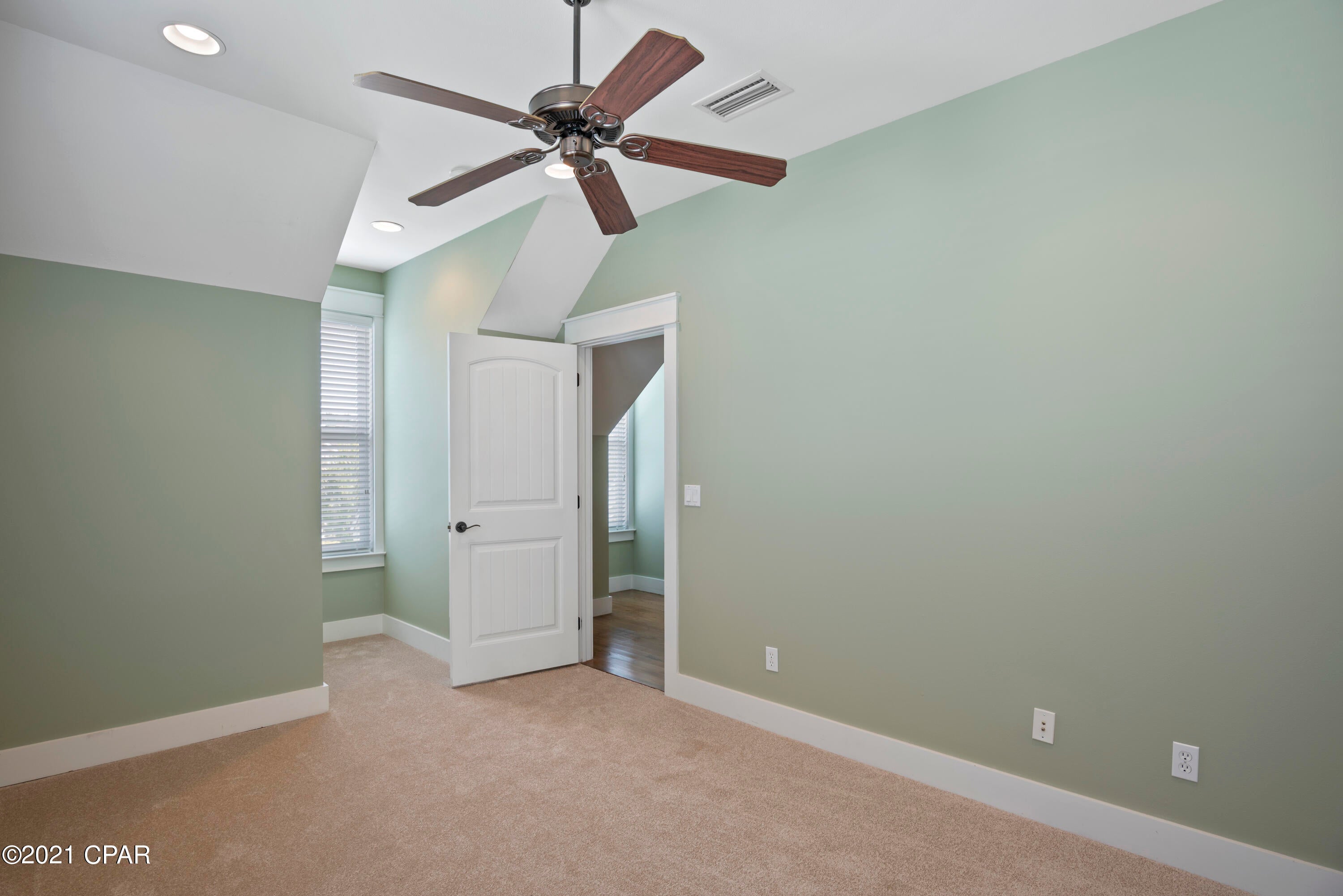 Harrison's Walk - Residential