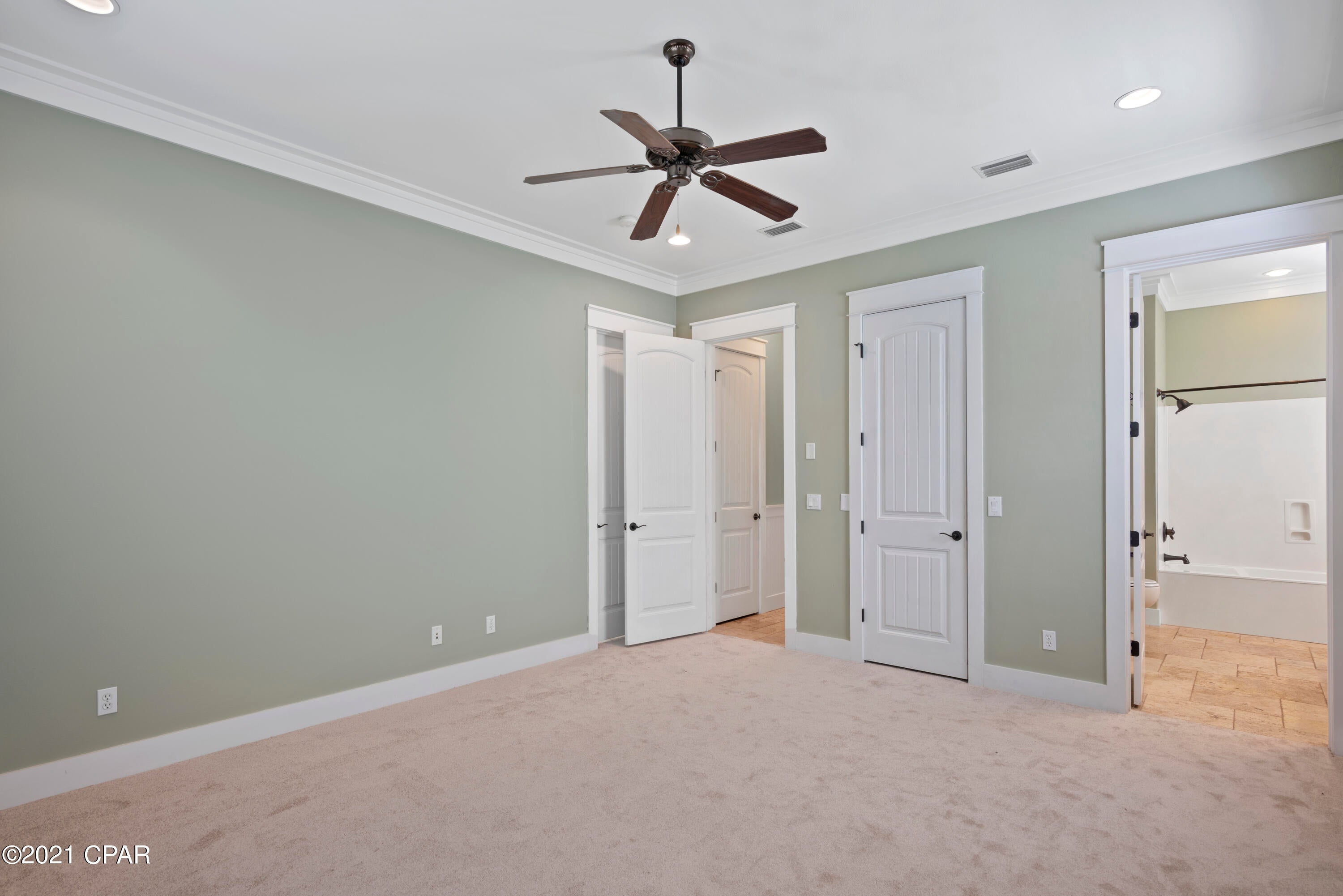 Harrison's Walk - Residential