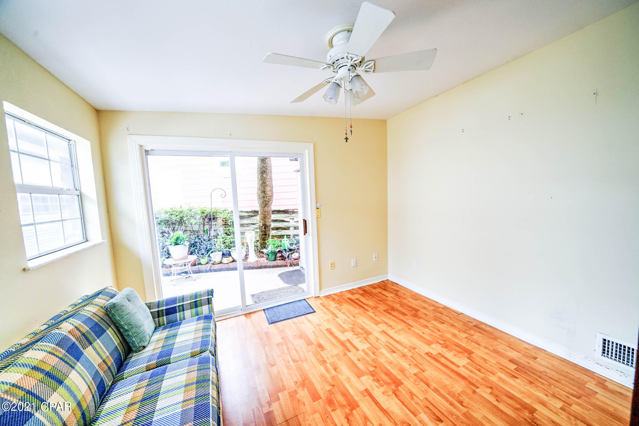 Venture Out Travel Trail - Residential