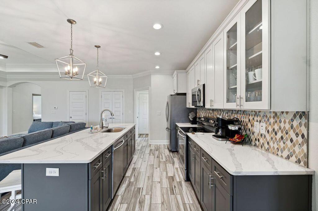 Silver Sands Unit 2 - Residential Lease