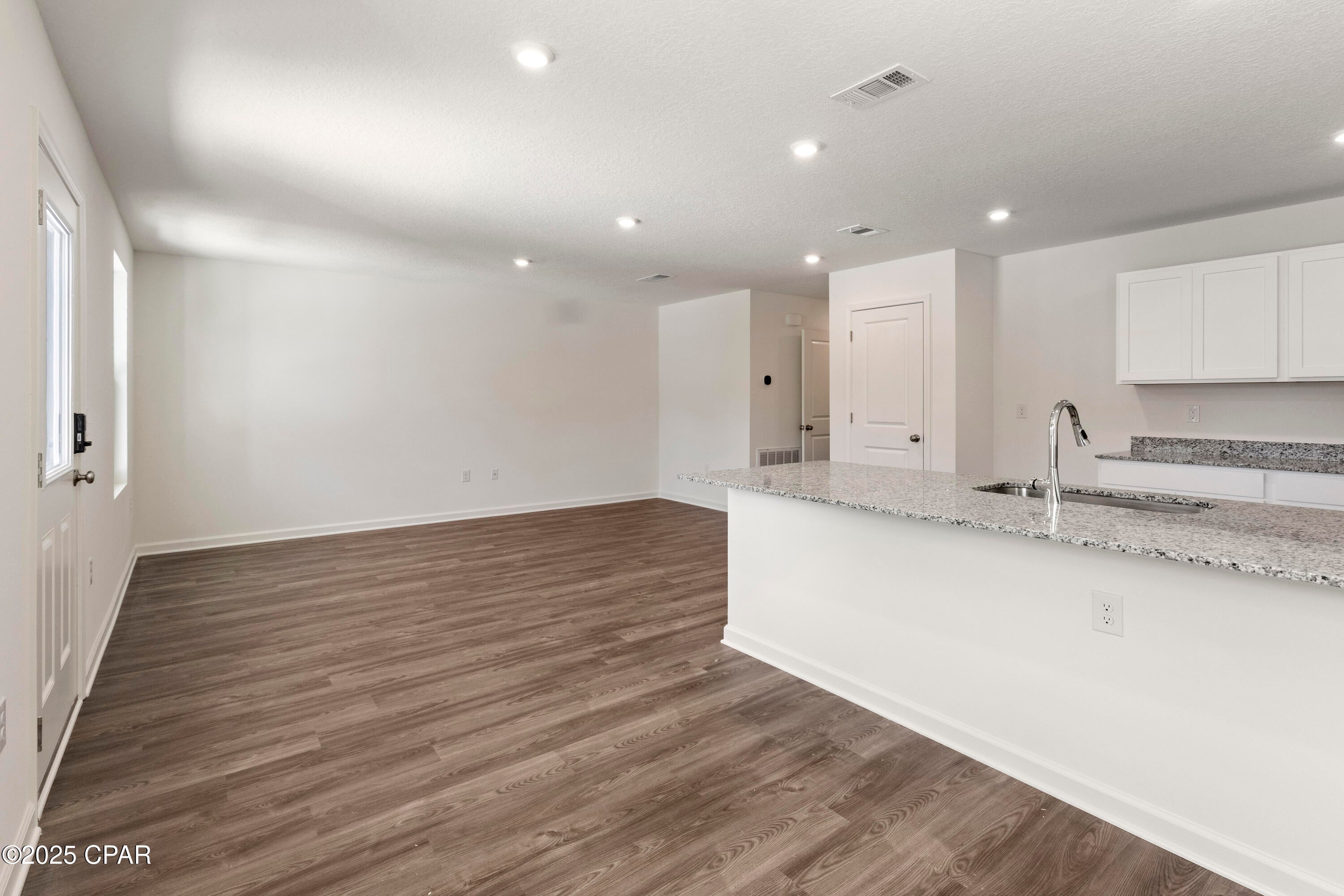 Sunny Hills - Residential