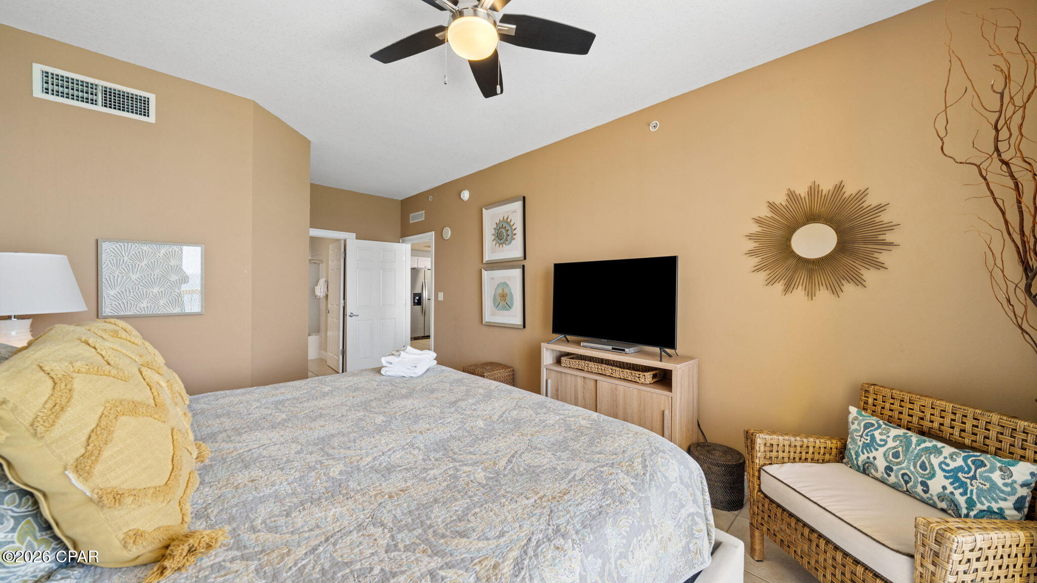 Calypso Towers I - Residential