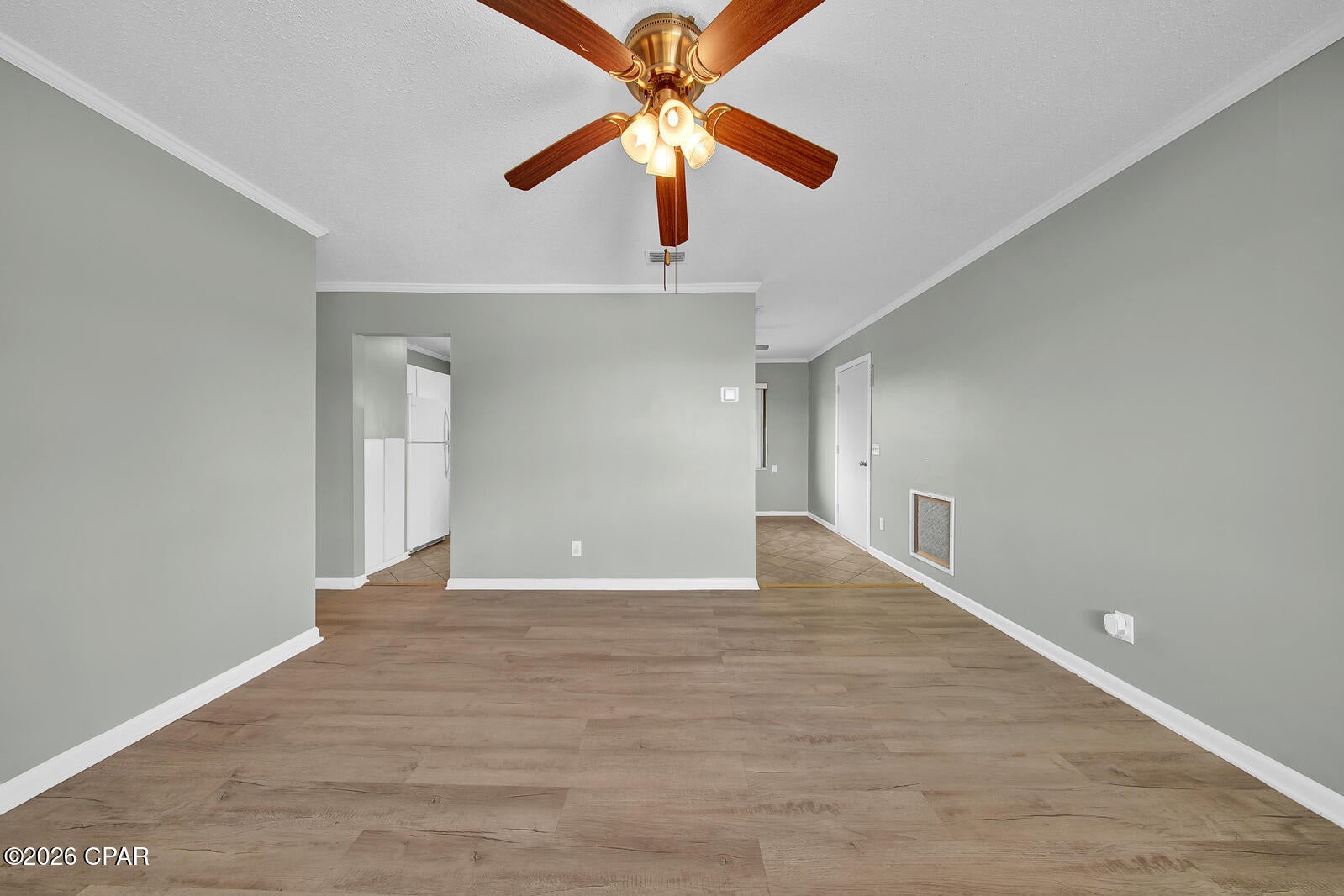 Robindale - Residential Lease