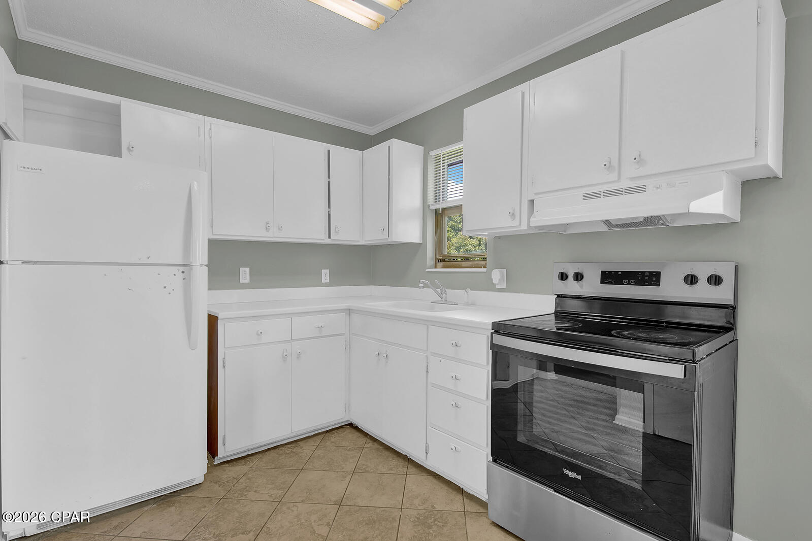 Robindale - Residential Lease