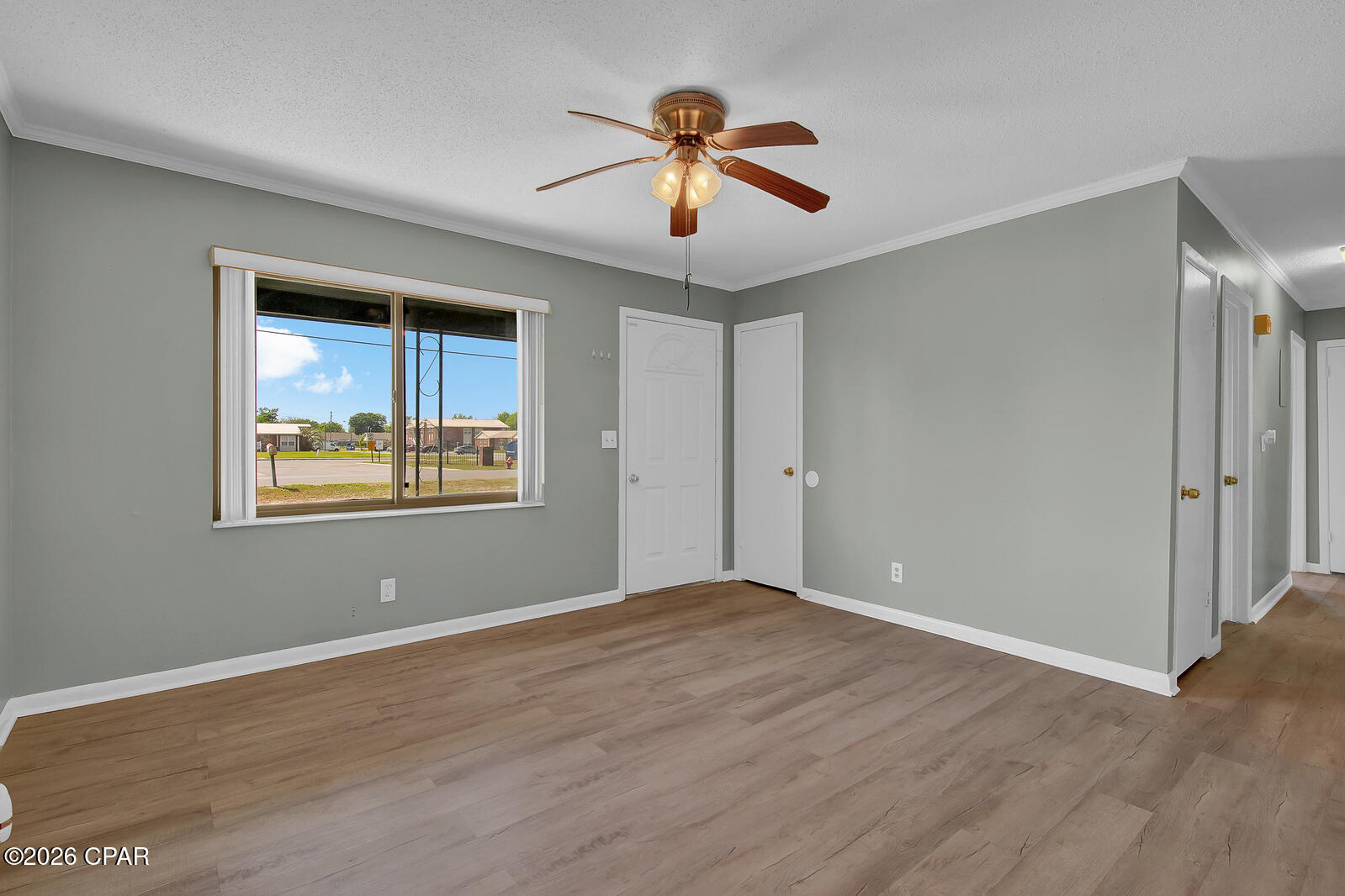 Robindale - Residential Lease