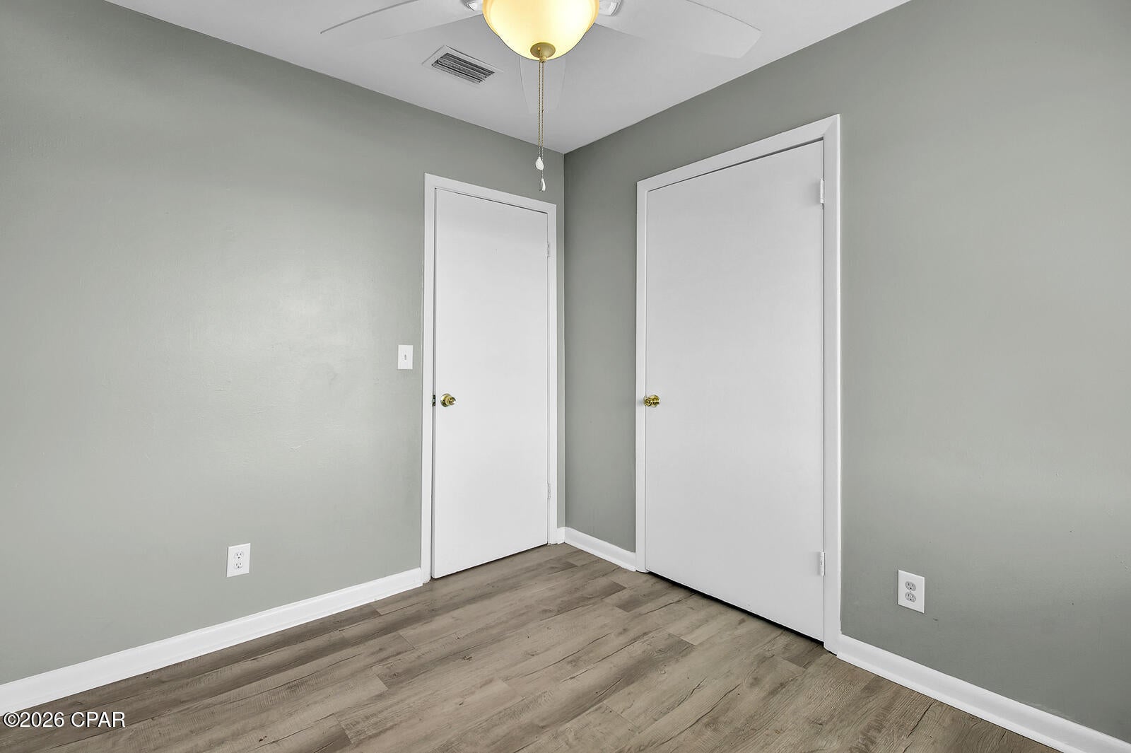 Robindale - Residential Lease