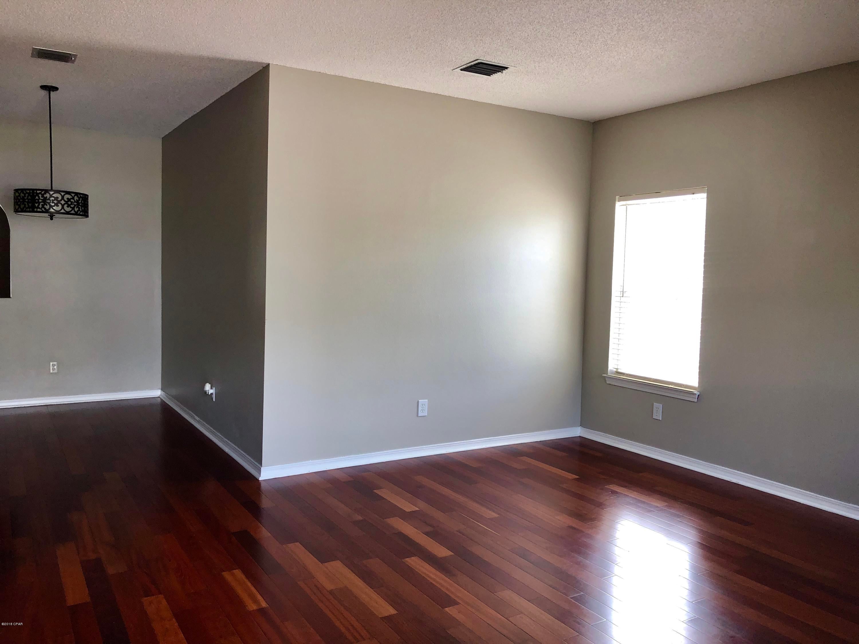 Hammocks - Residential Lease