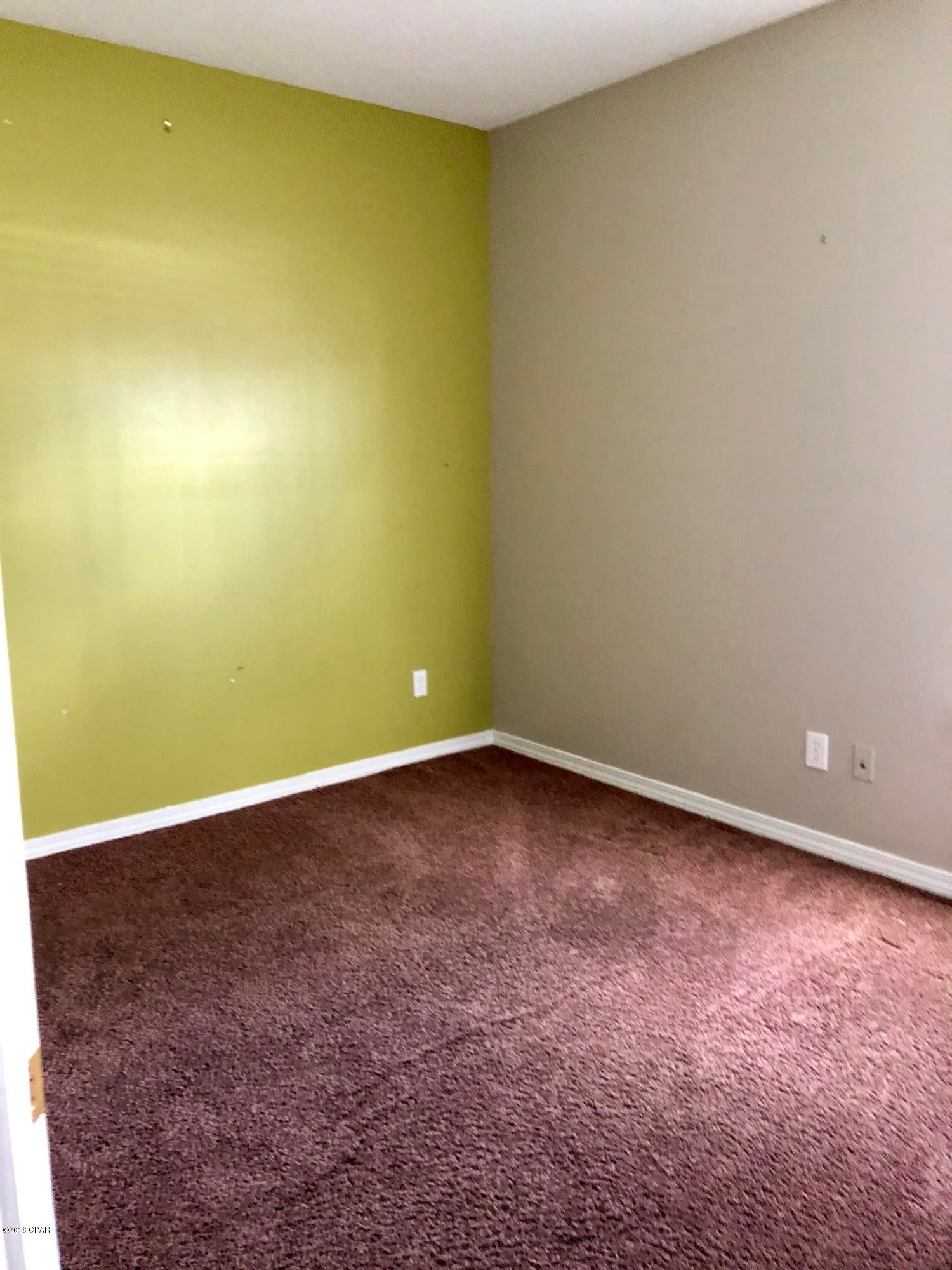 Hammocks - Residential Lease