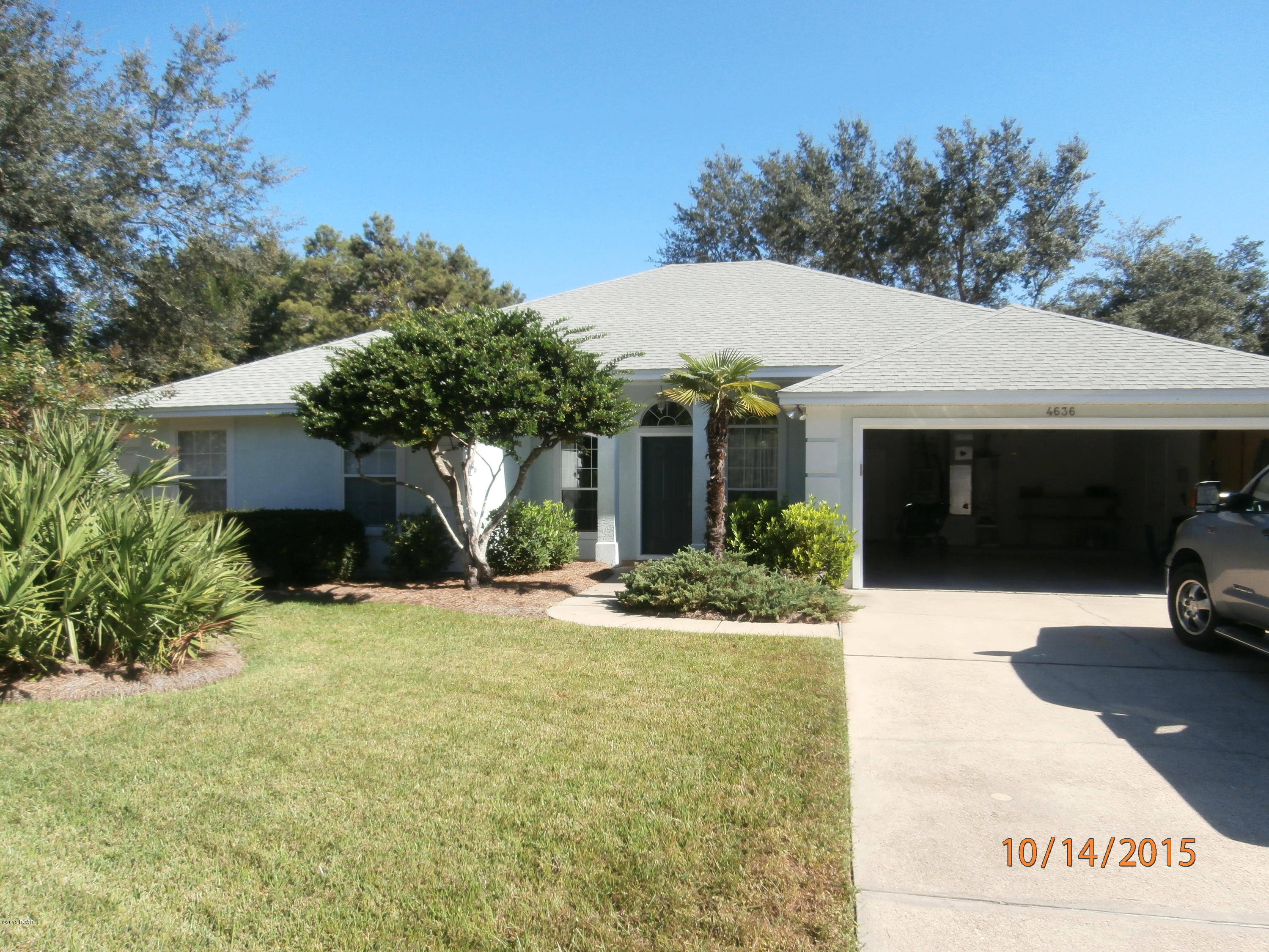 Beautiful 4 bedroom 2 bath home in Delwood Point At The Preserve. Kitchen has quality stainless steel appliances, granite counters. Two car garage with openers. Near the beach and navy base, but away from the traffic Nicely landscaped, sprinkler system with separate meter.Small pet negotiable. Zoned for Patronis, Surfside, and Arnold.