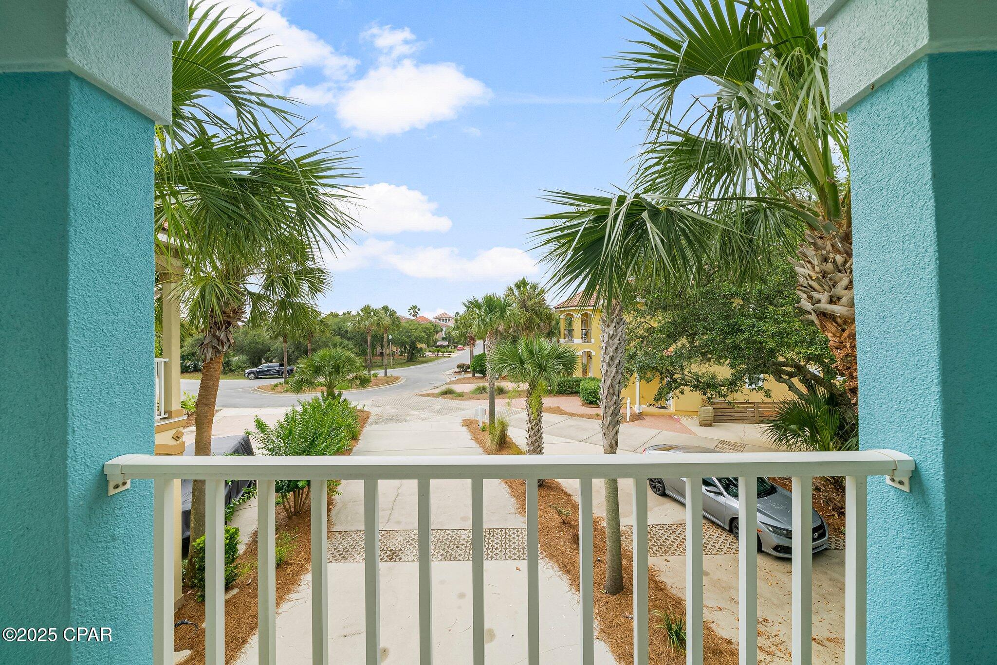 La Valencia Beach Resort - Residential