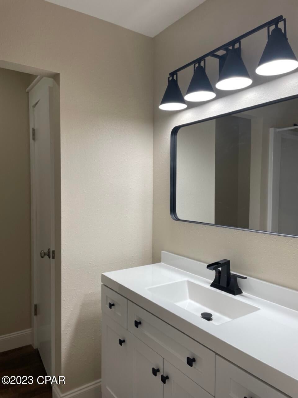 Venetian Villa - Residential Lease