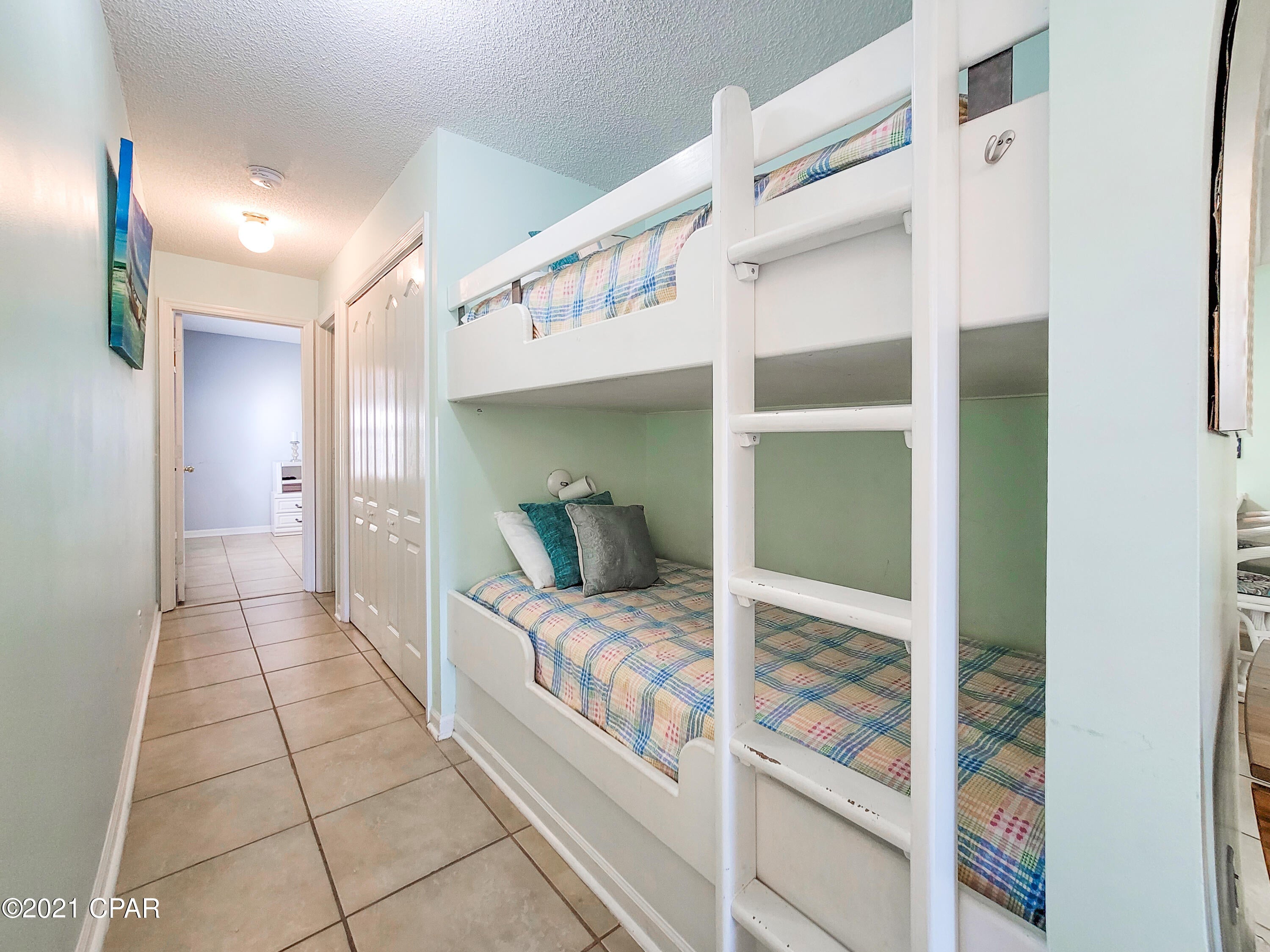 Horizon South XV - Residential