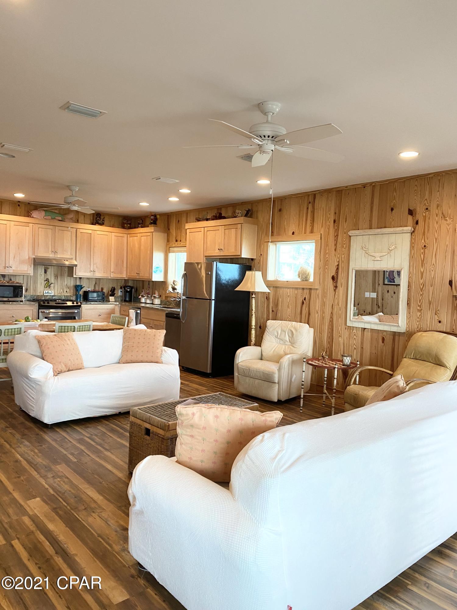 Lullwater Beach - Residential