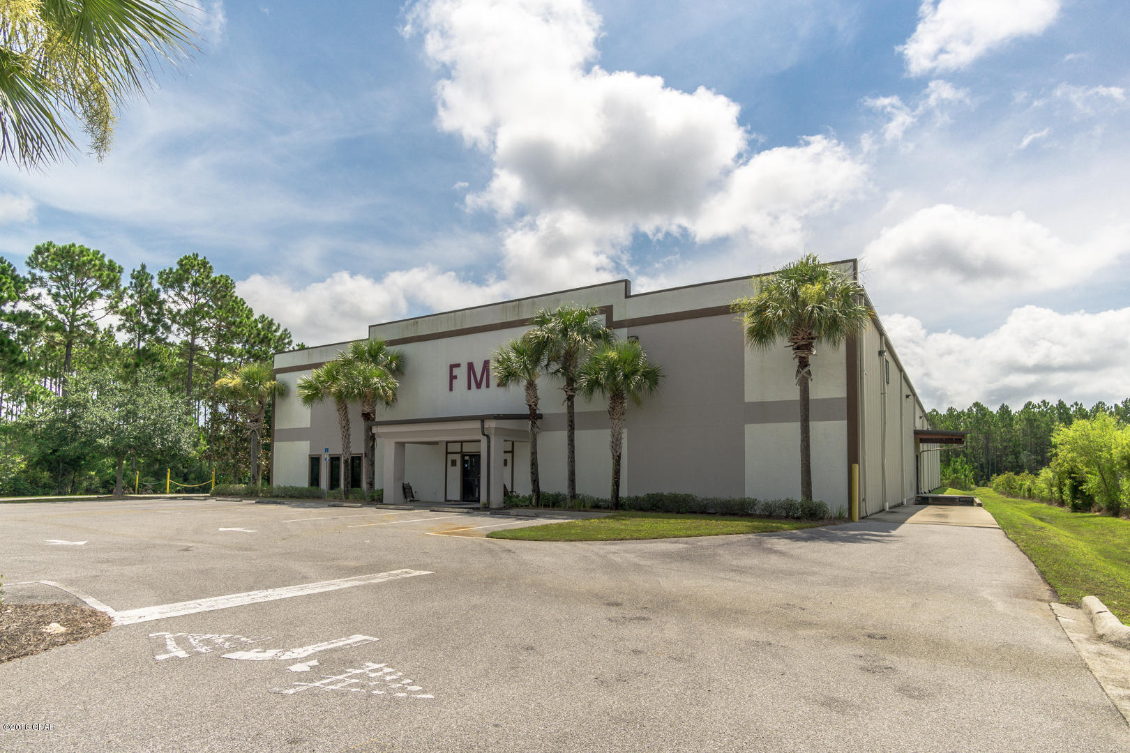 Beach Commerce Park - Commercial Sale