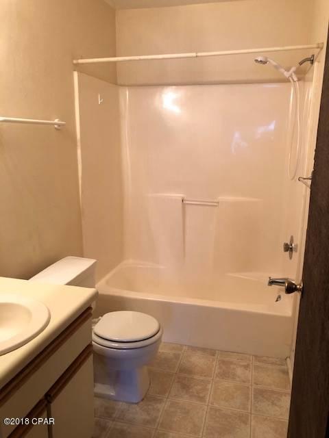 Long Point 1st - Residential Lease
