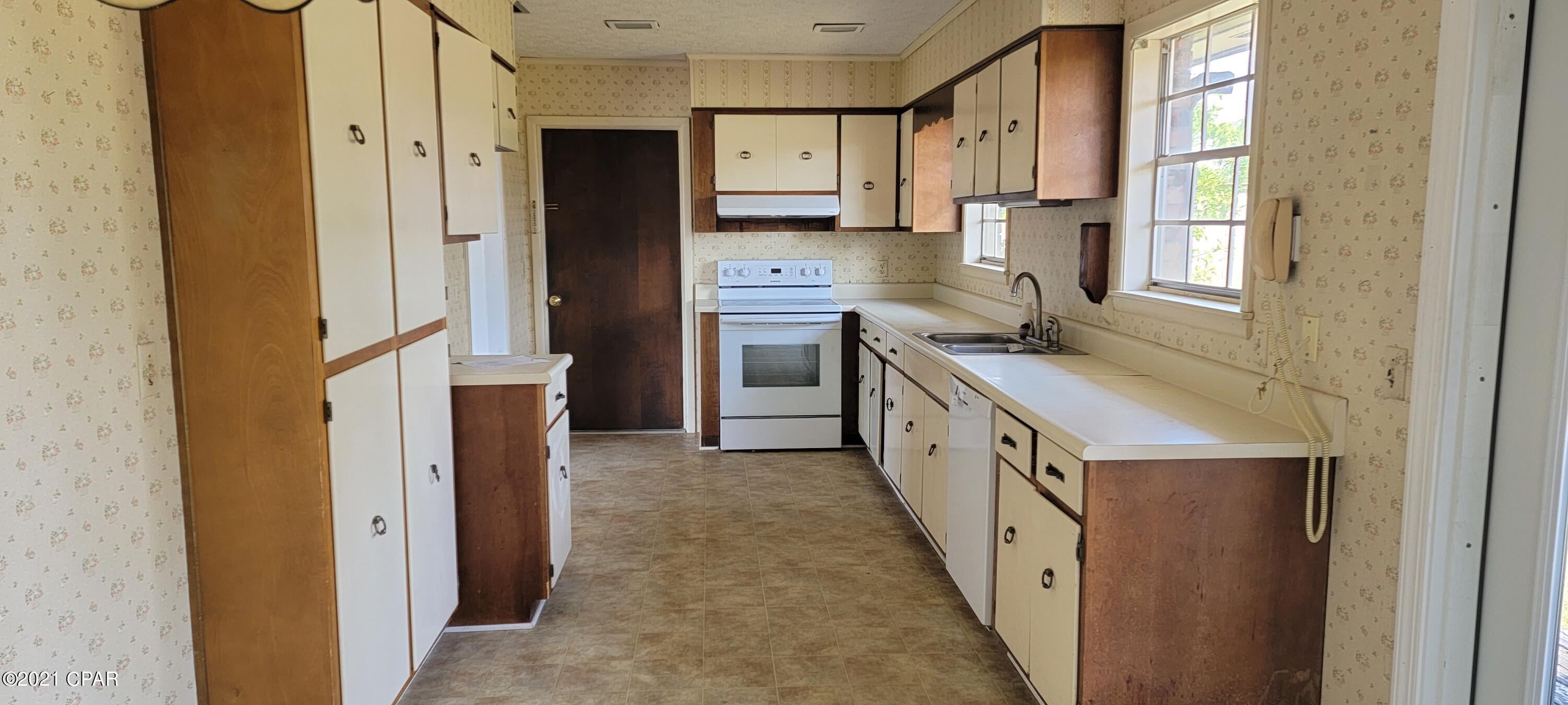 Baywood Shores Est Unit 2 - Residential