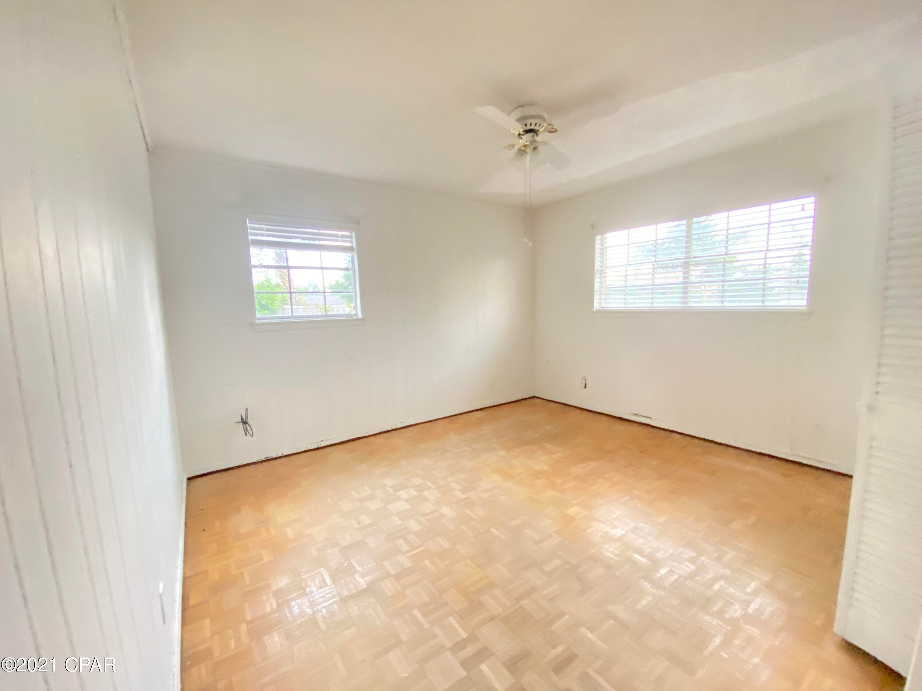 Baywood Shores Est Unit 2 - Residential