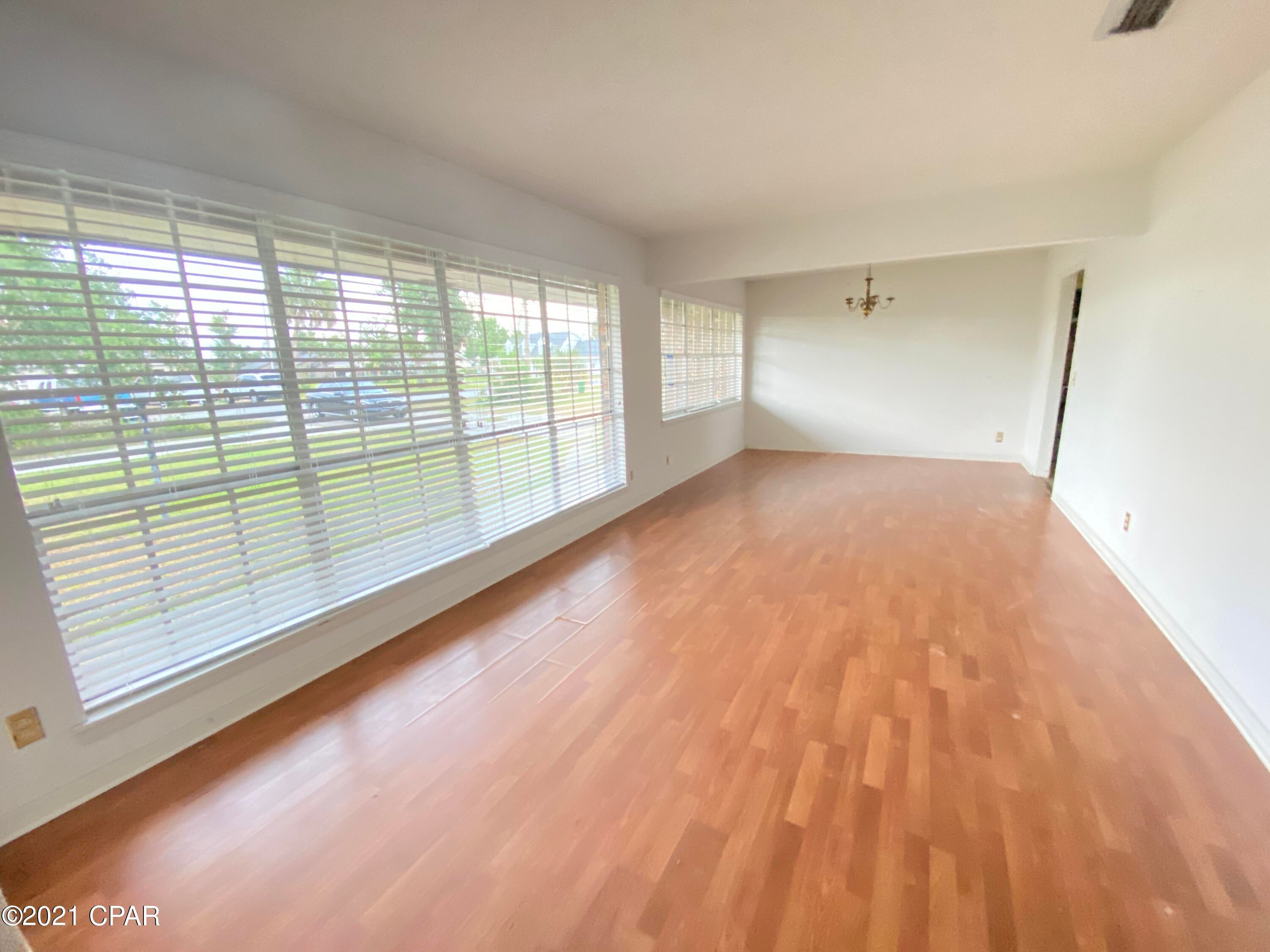 Baywood Shores Est Unit 2 - Residential