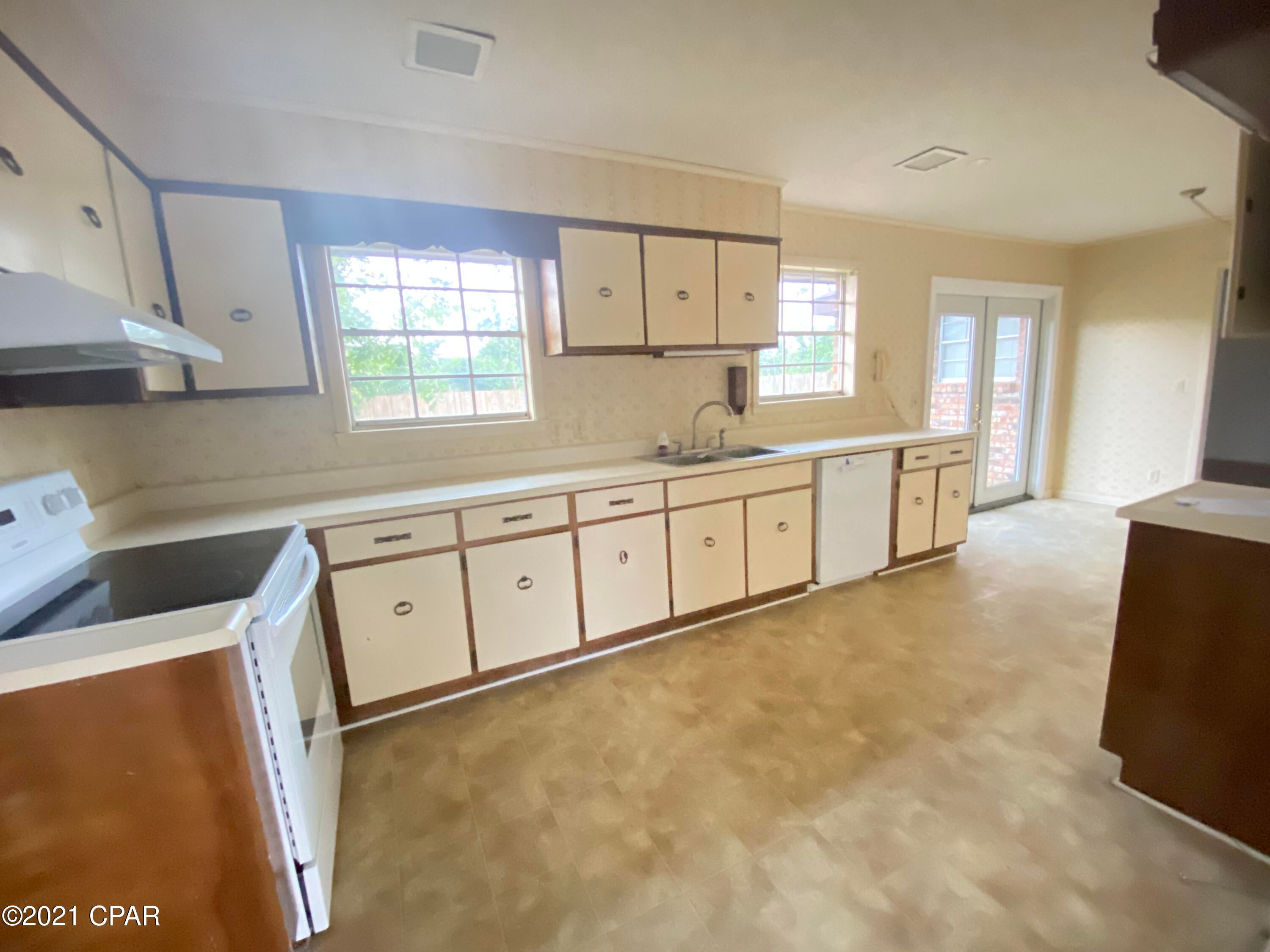 Baywood Shores Est Unit 2 - Residential
