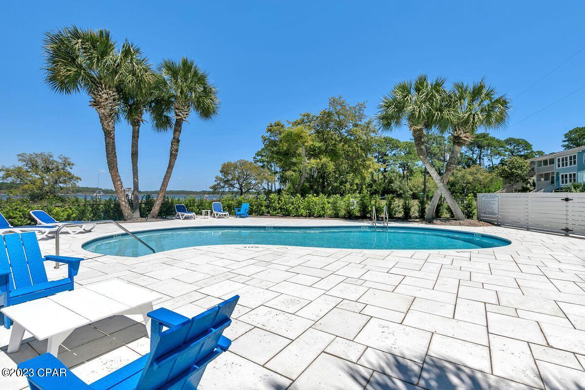 Pirate's Cove Inlet - Residential