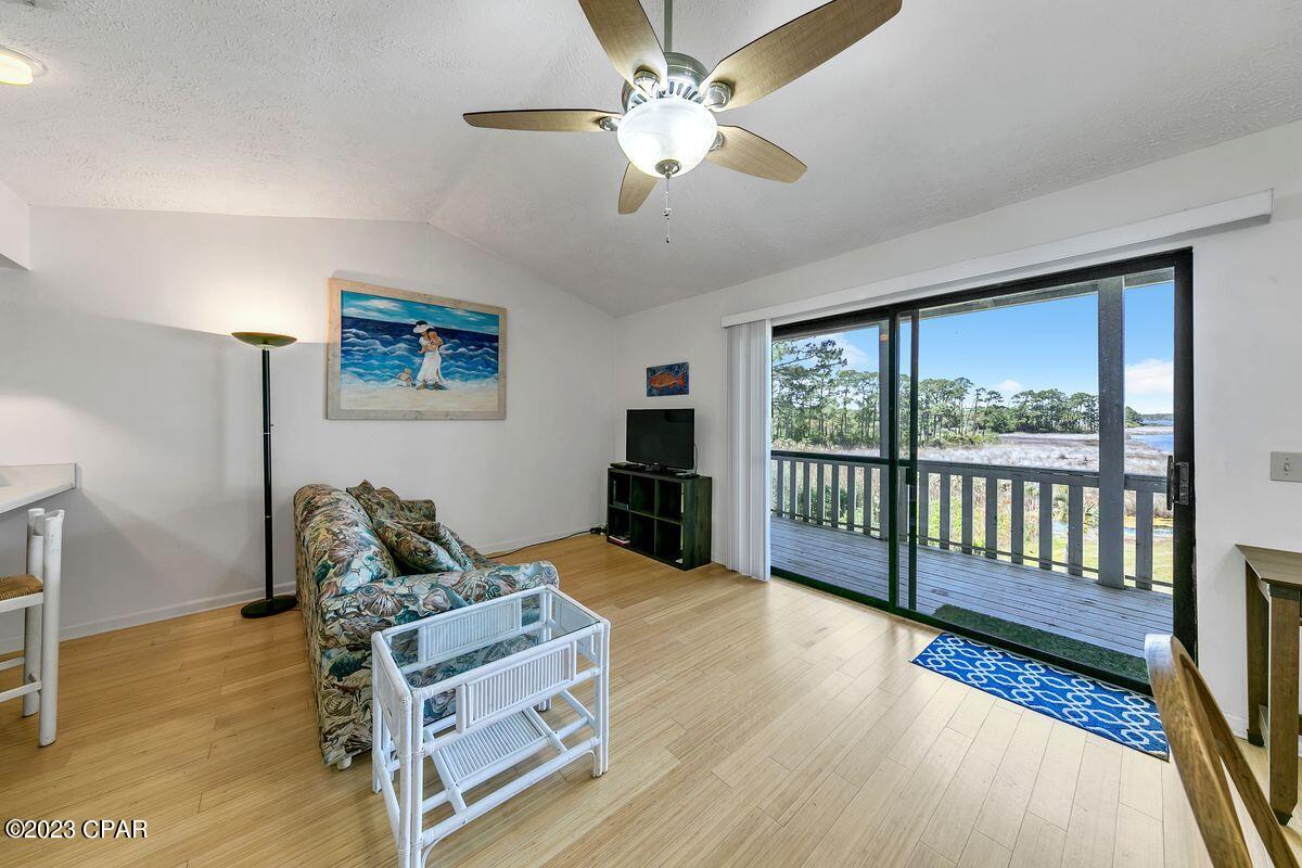 Pirate's Cove Inlet - Residential