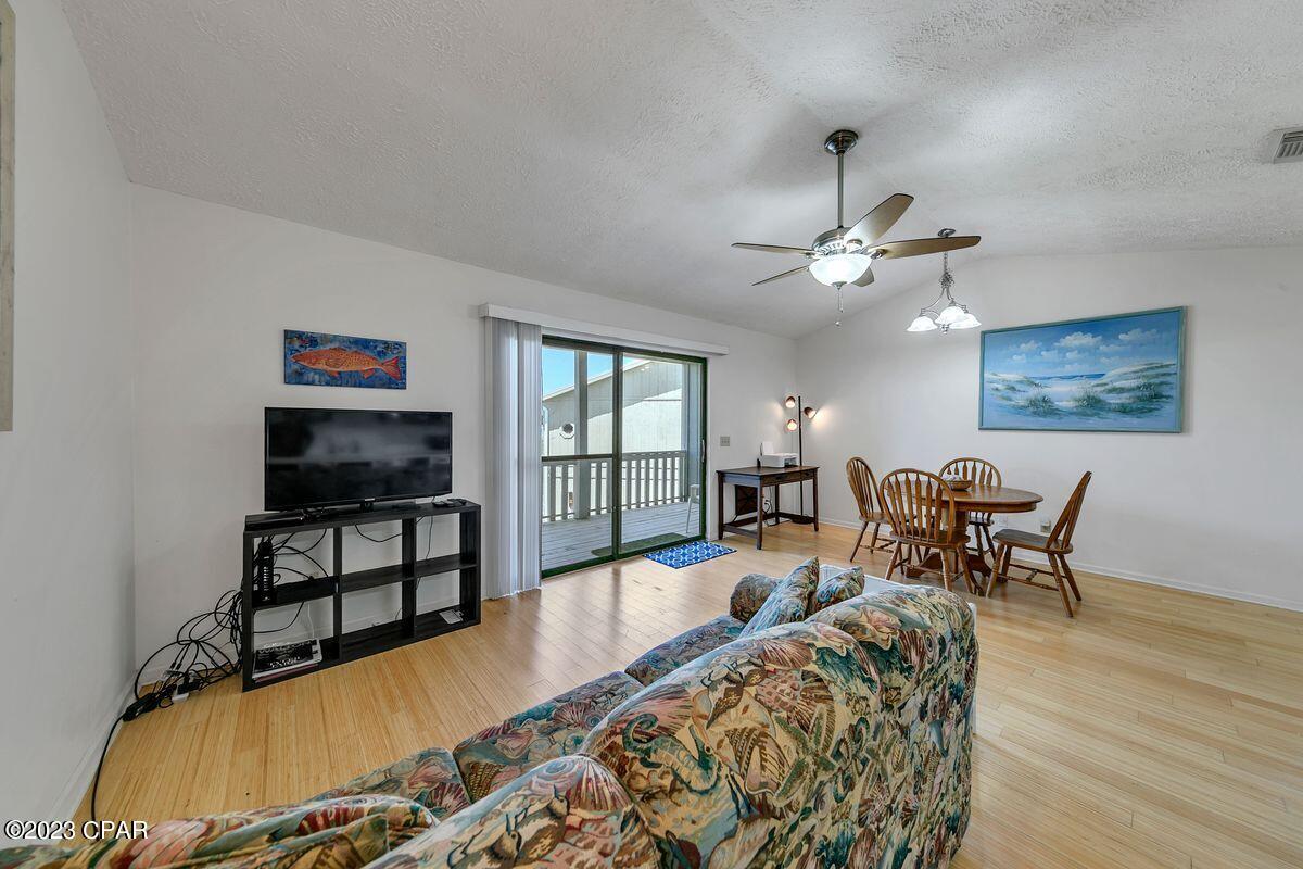 Pirate's Cove Inlet - Residential