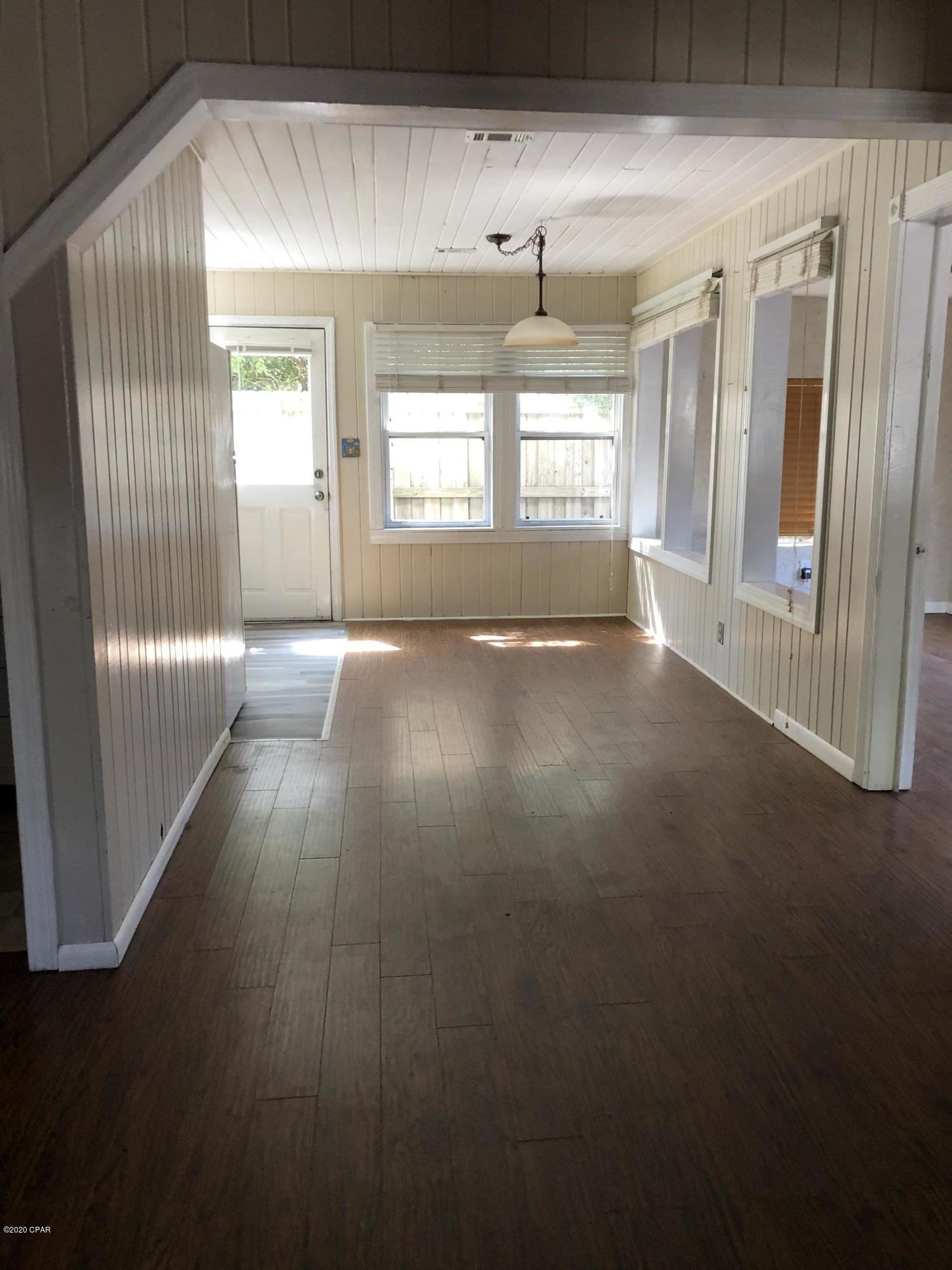 [No Recorded Subdiv] - Residential Lease