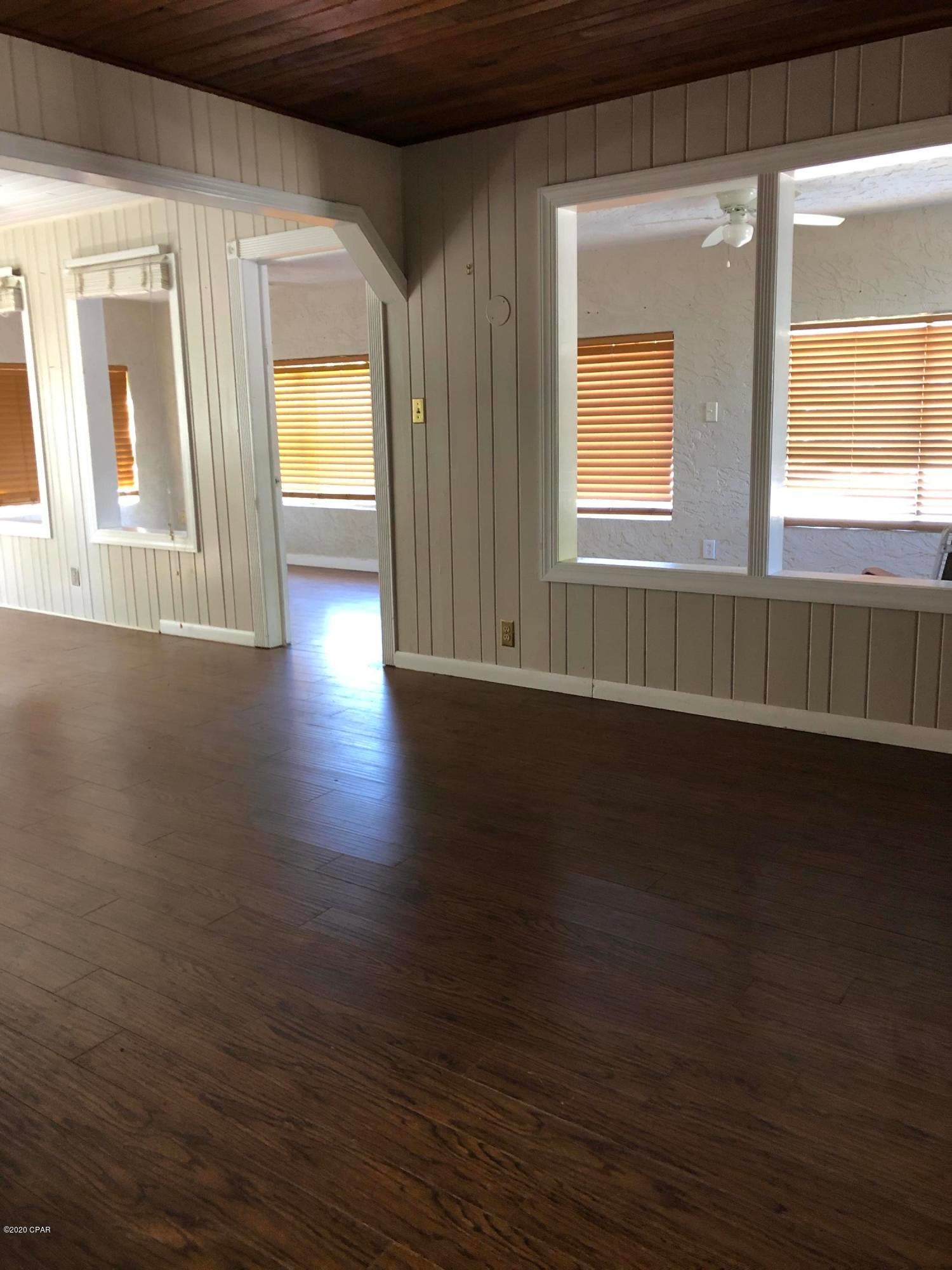 [No Recorded Subdiv] - Residential Lease