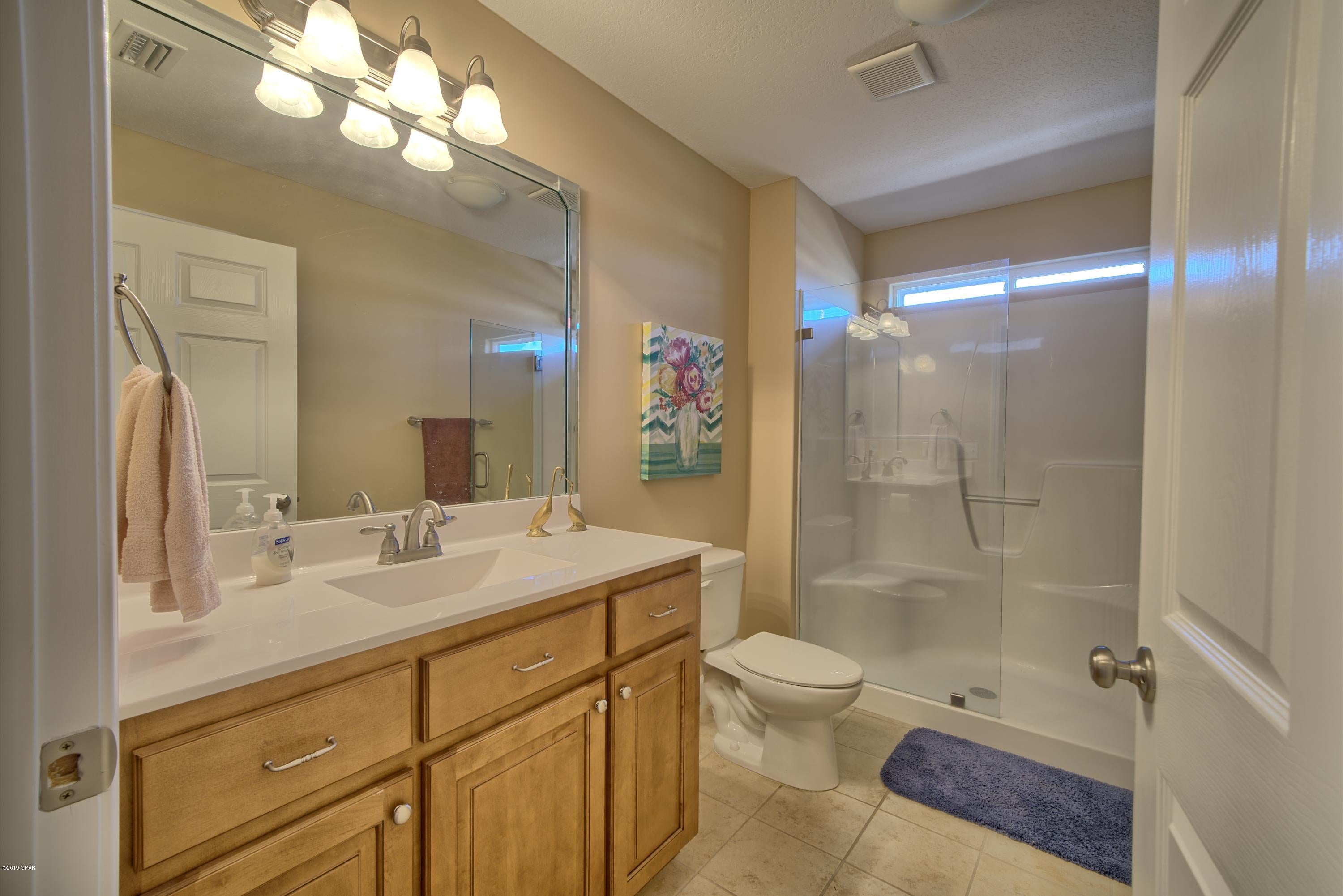 Ashlee Manor - Residential